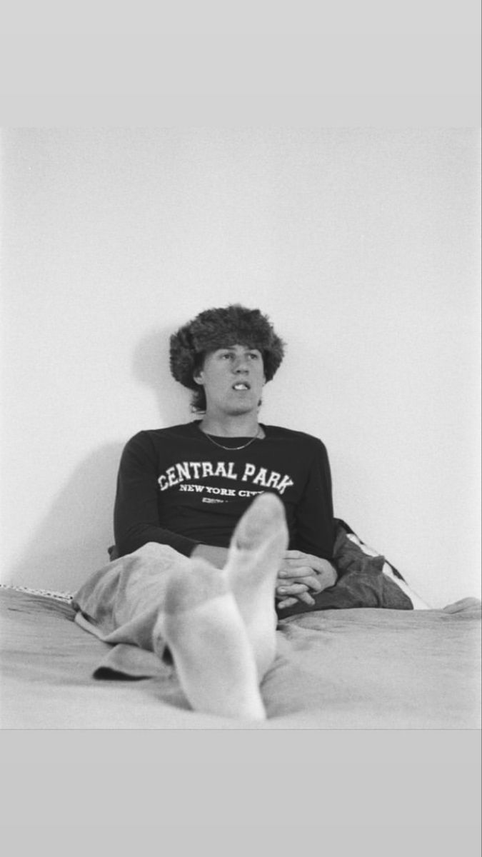 675x1200 malcolm todd