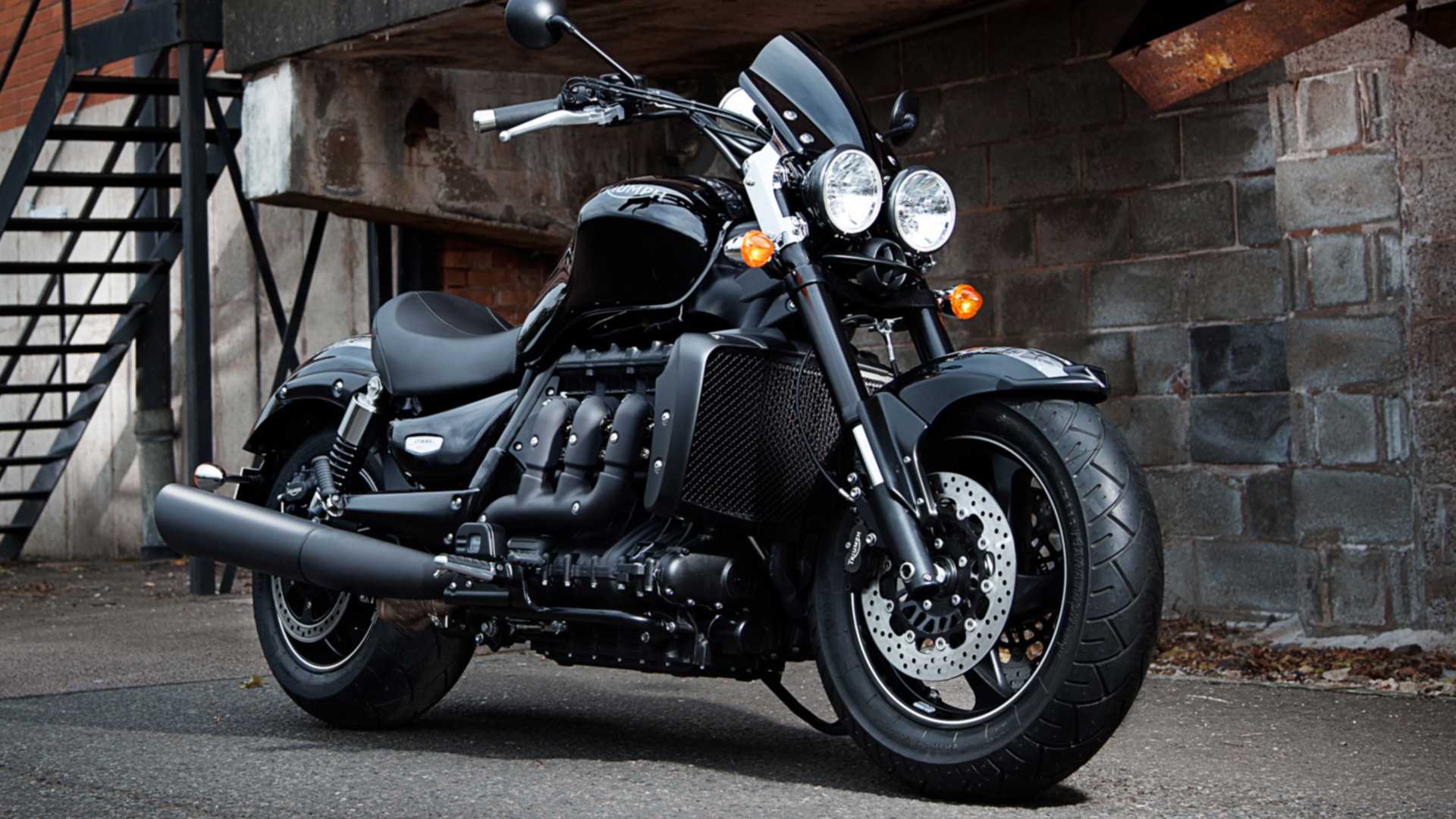 triumph rocket 3 bike