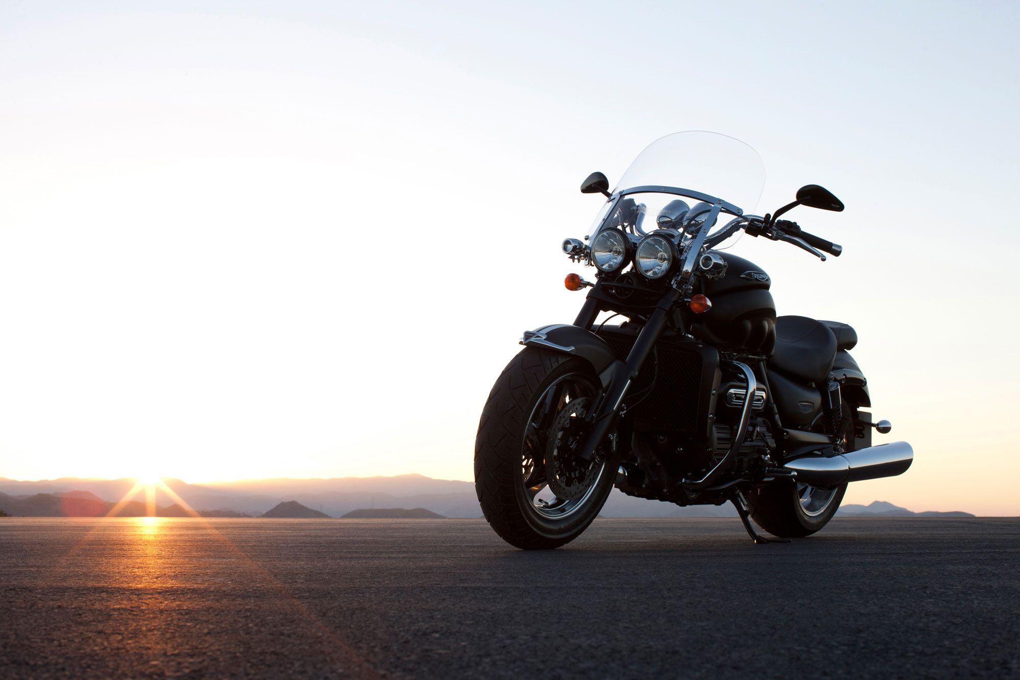 2000x1333 Triumph Rocket III Roadster Review