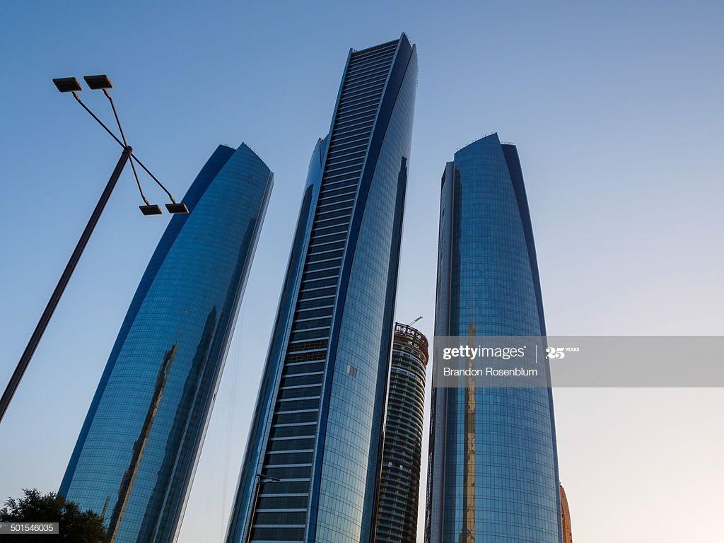 1024x768 Etihad Towers High Res