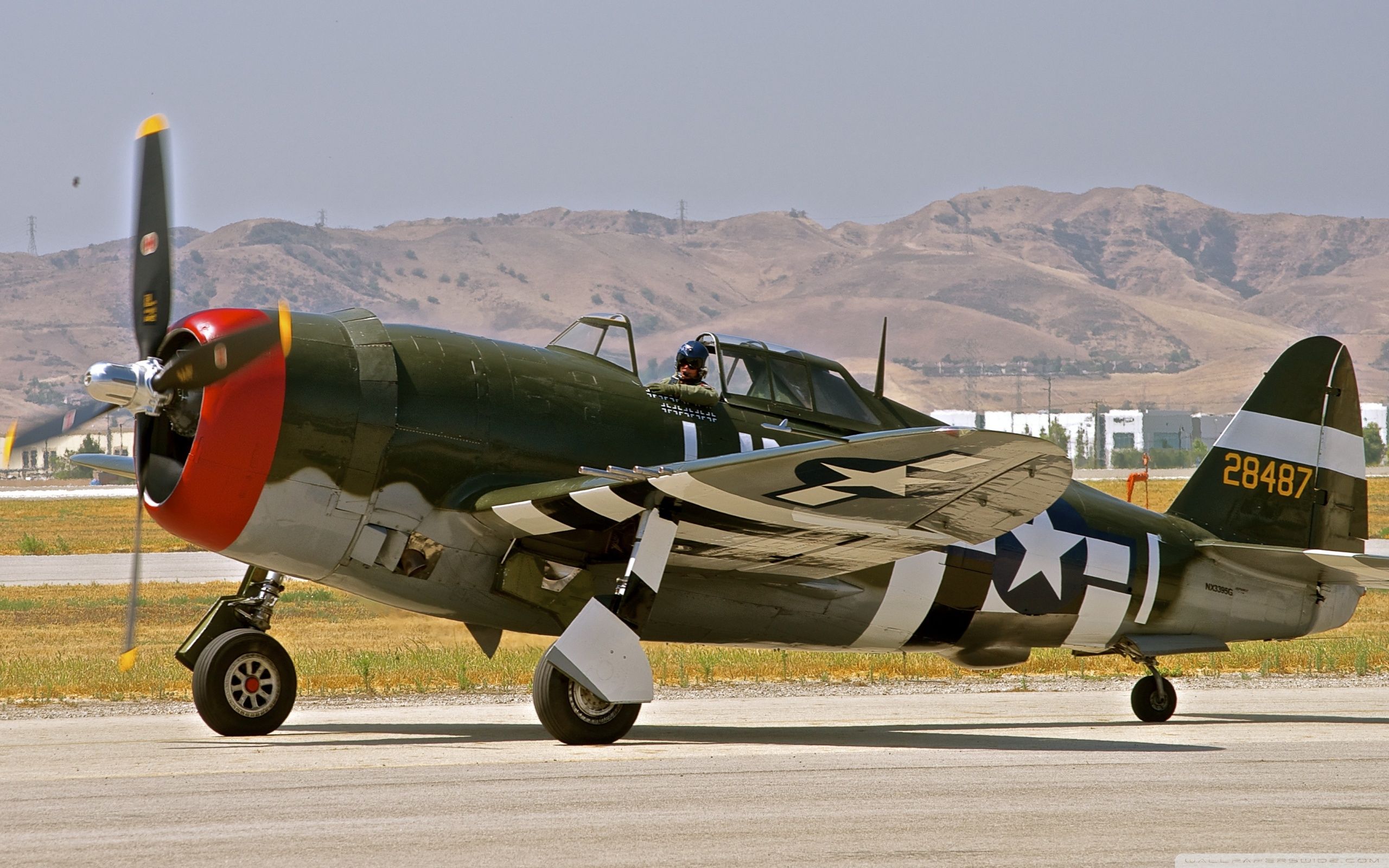 2560x1600 P 47 Thunderbolt 4K UHD Wallpaper For UltraHD Desktop And TV : Widescreen And UltraWide Display : Dual Monitor : Smartphone And Tablet Devices