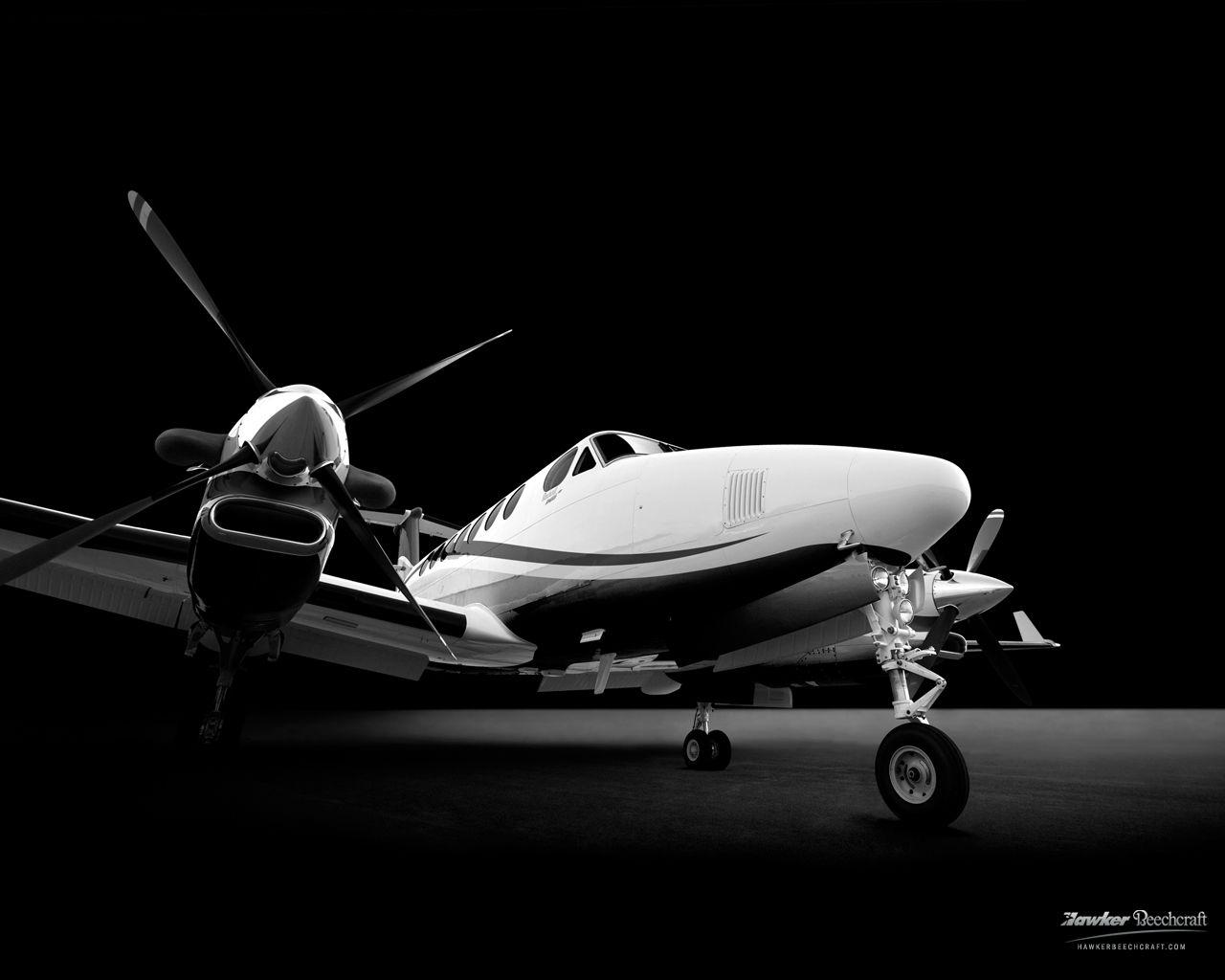 1280x1024 Beech King Air 200 350