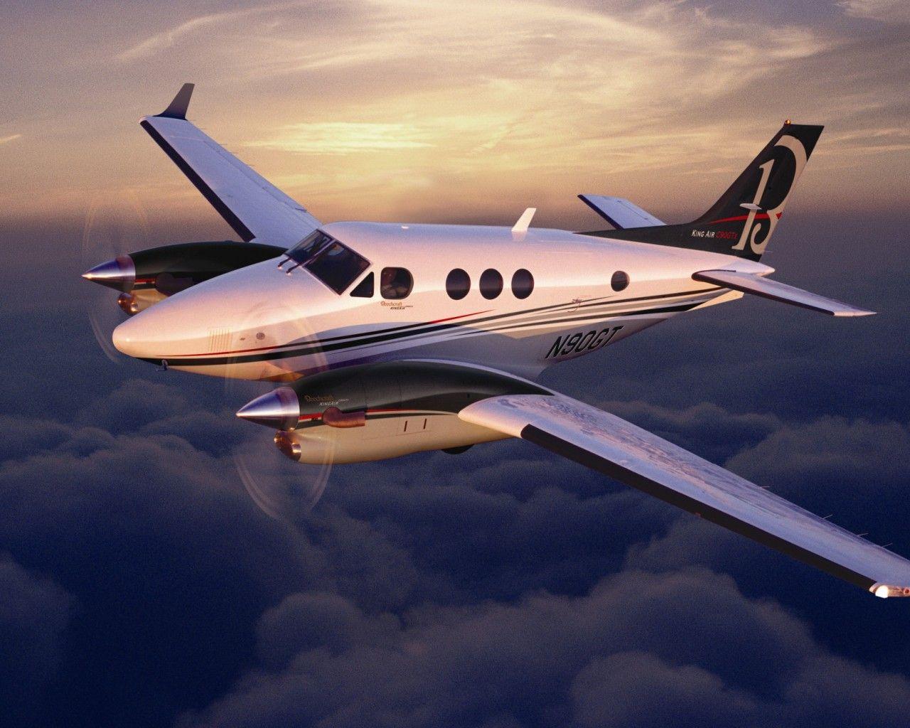 Beechcraft King Air Wallpapers - Top Free Beechcraft King Air ...