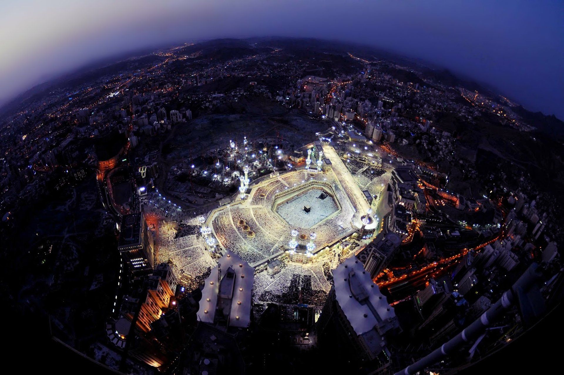 1920x1276 4K Ultra HD Wallpaper: Illuminated Masjid Al Haram, Mecca
