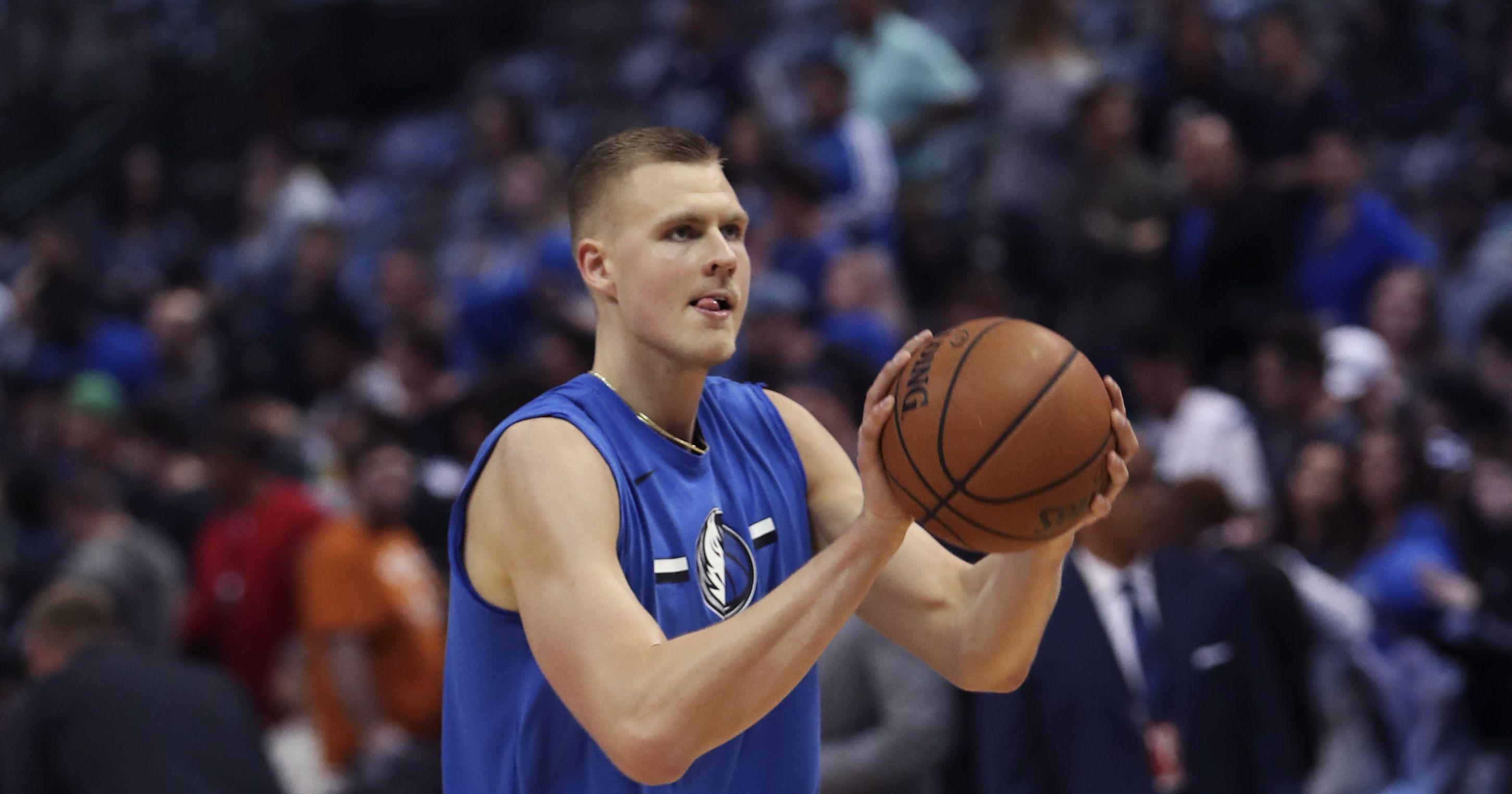 2902x1524 Kristaps Porzingis looks absolutely jacked in a recent workout photo