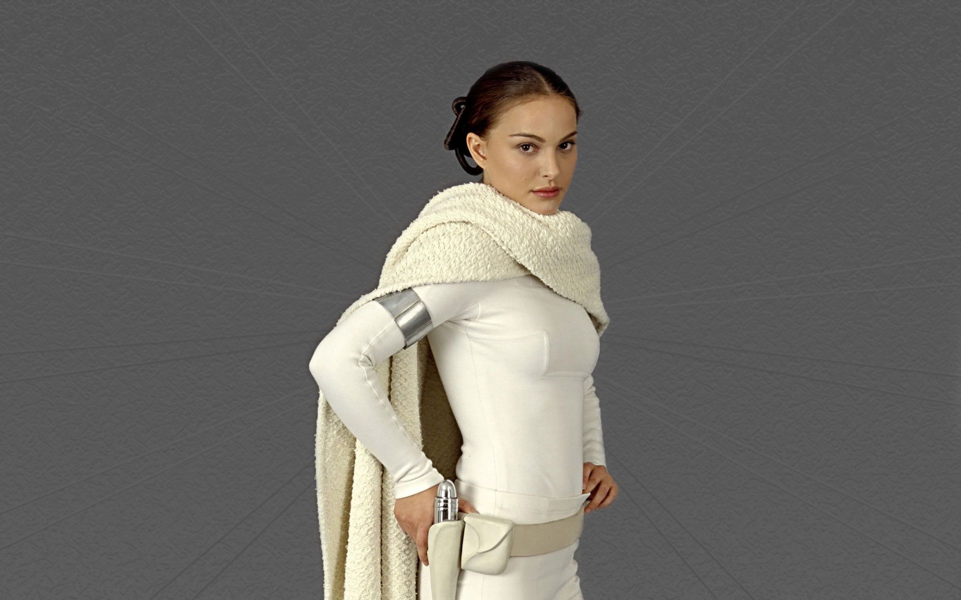 1920x1200 Wallpaper weapons, Star Wars, Natalie Portman, Natalie Portman, white suit, Padme, Queen Amidala for mobile and desktop, section девушки, resolution 1920x1200