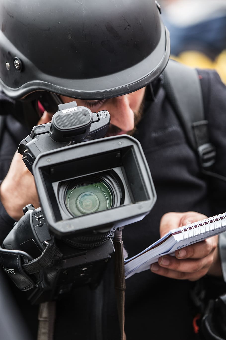 Cameraman Wallpapers - Top Free Cameraman Backgrounds - WallpaperAccess