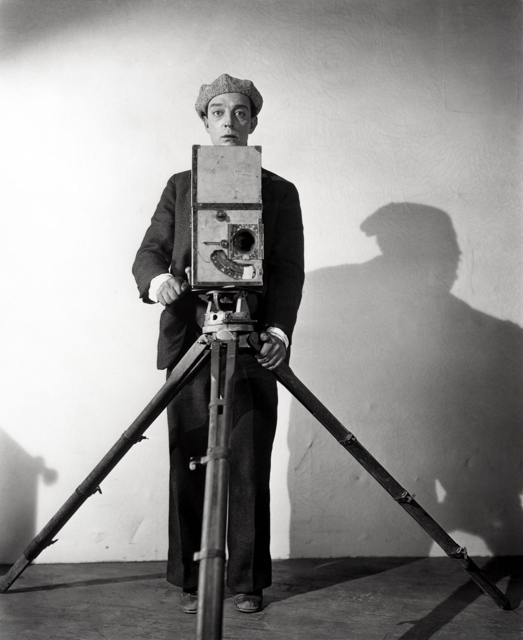 1798x2200 The Cameraman (1928)