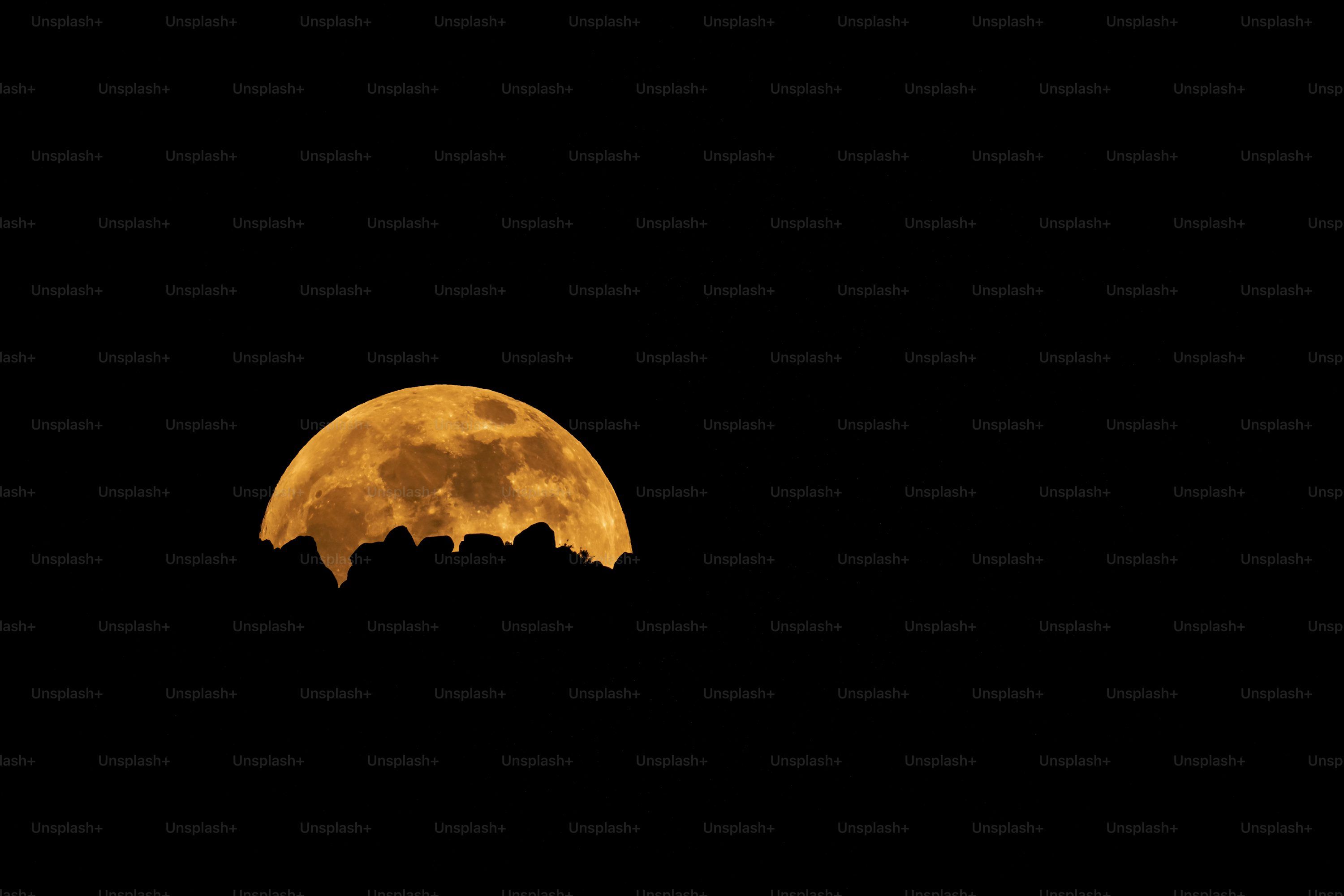 3000x2000 Dark Wallpaper: Free HD Download [4K]