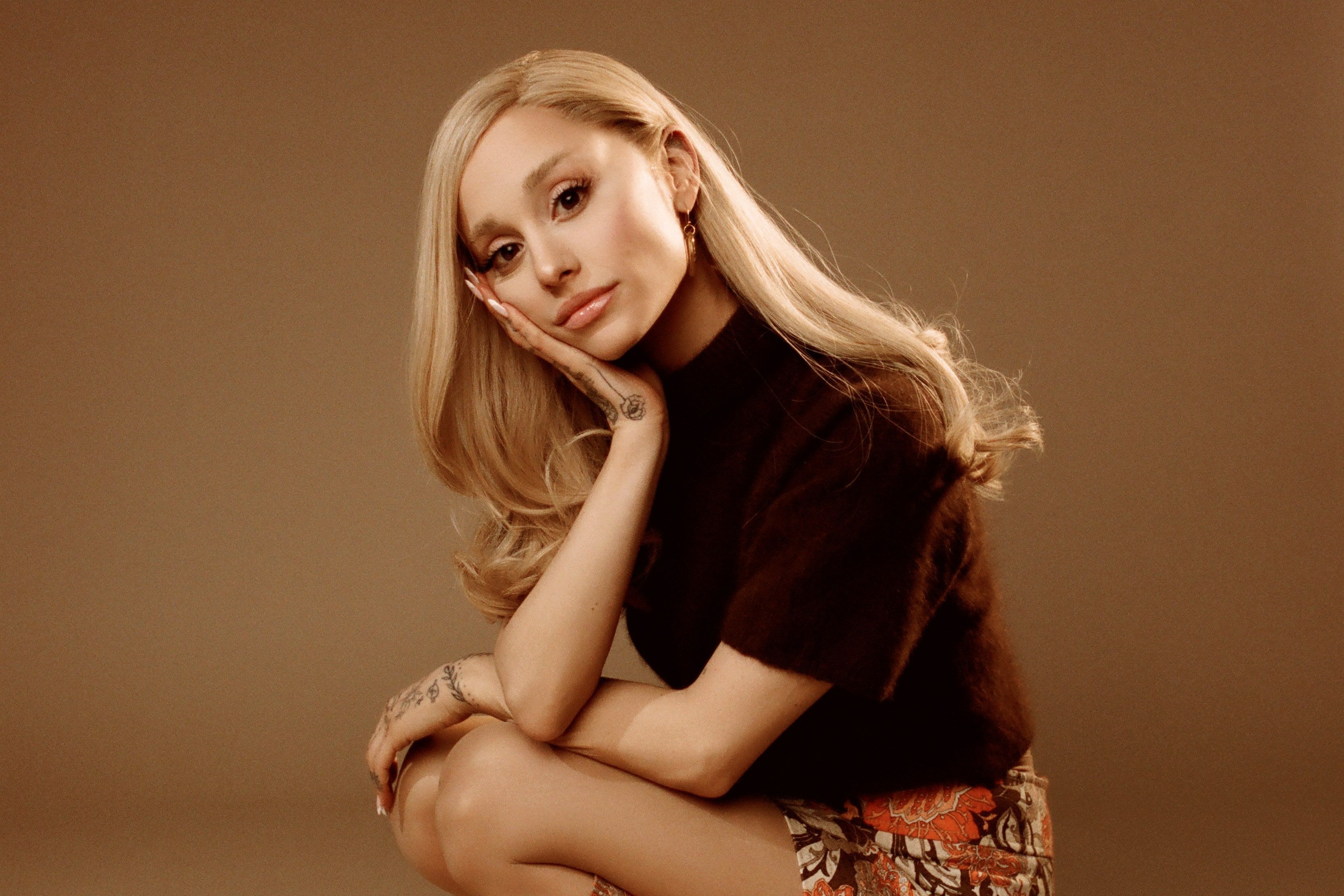 3336x2224 Thoughts I Had Listening to Ariana Grande's 'Eternal Sunshine'