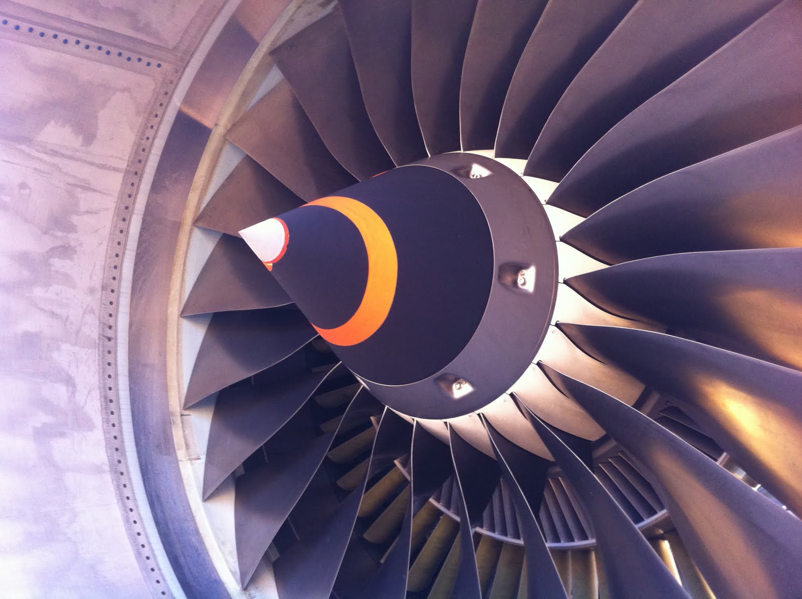 1600x1195 Aircraft Engine Wallpaper