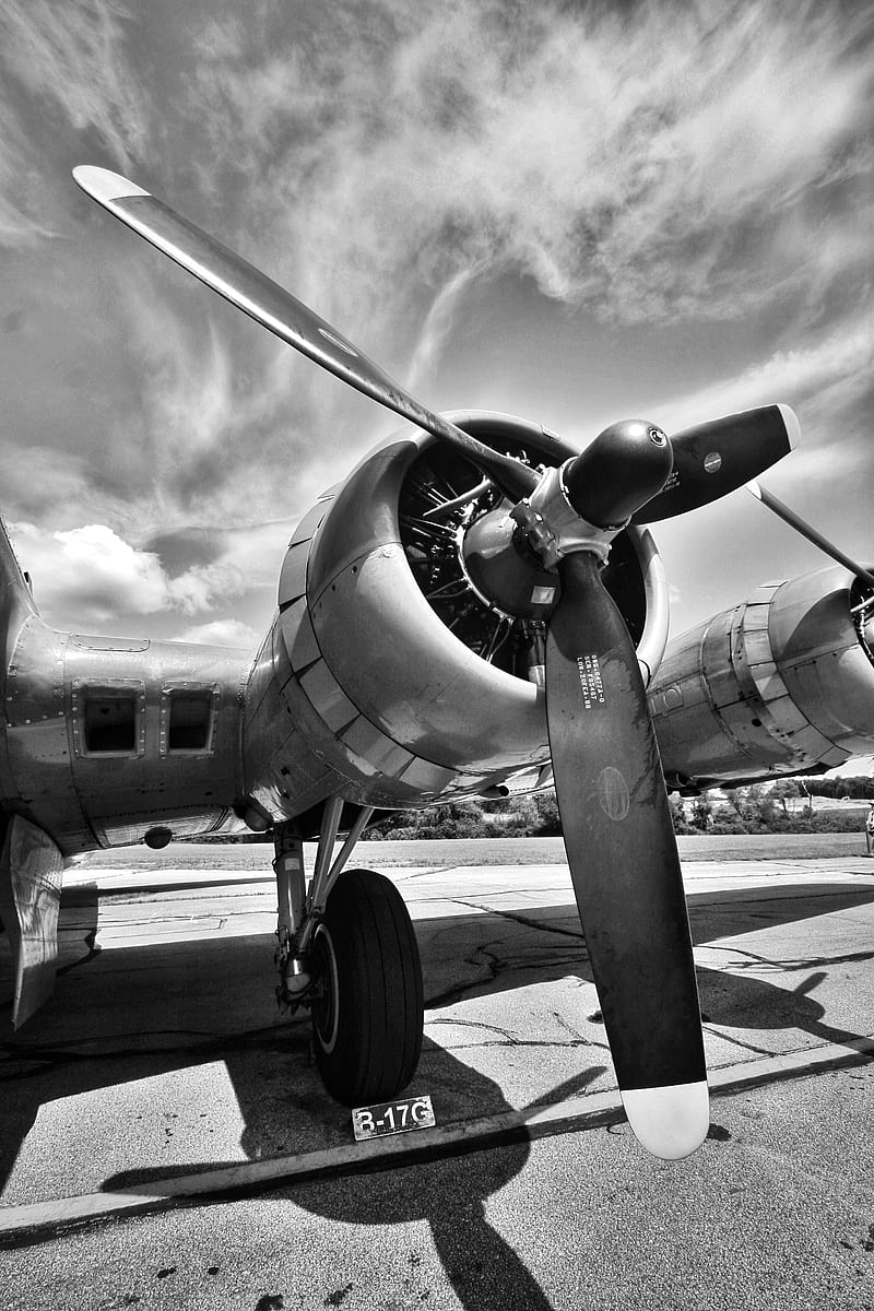 800x1200 HD airplane engine wallpaper