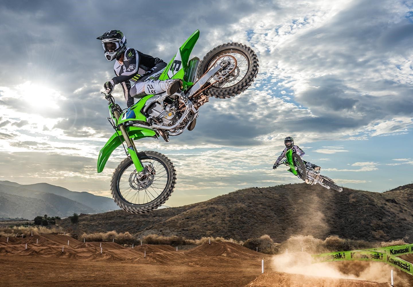 1440x1000 Kawasaki KX™450. Motocross Motorcycle. Most Powerful Dirt Bike