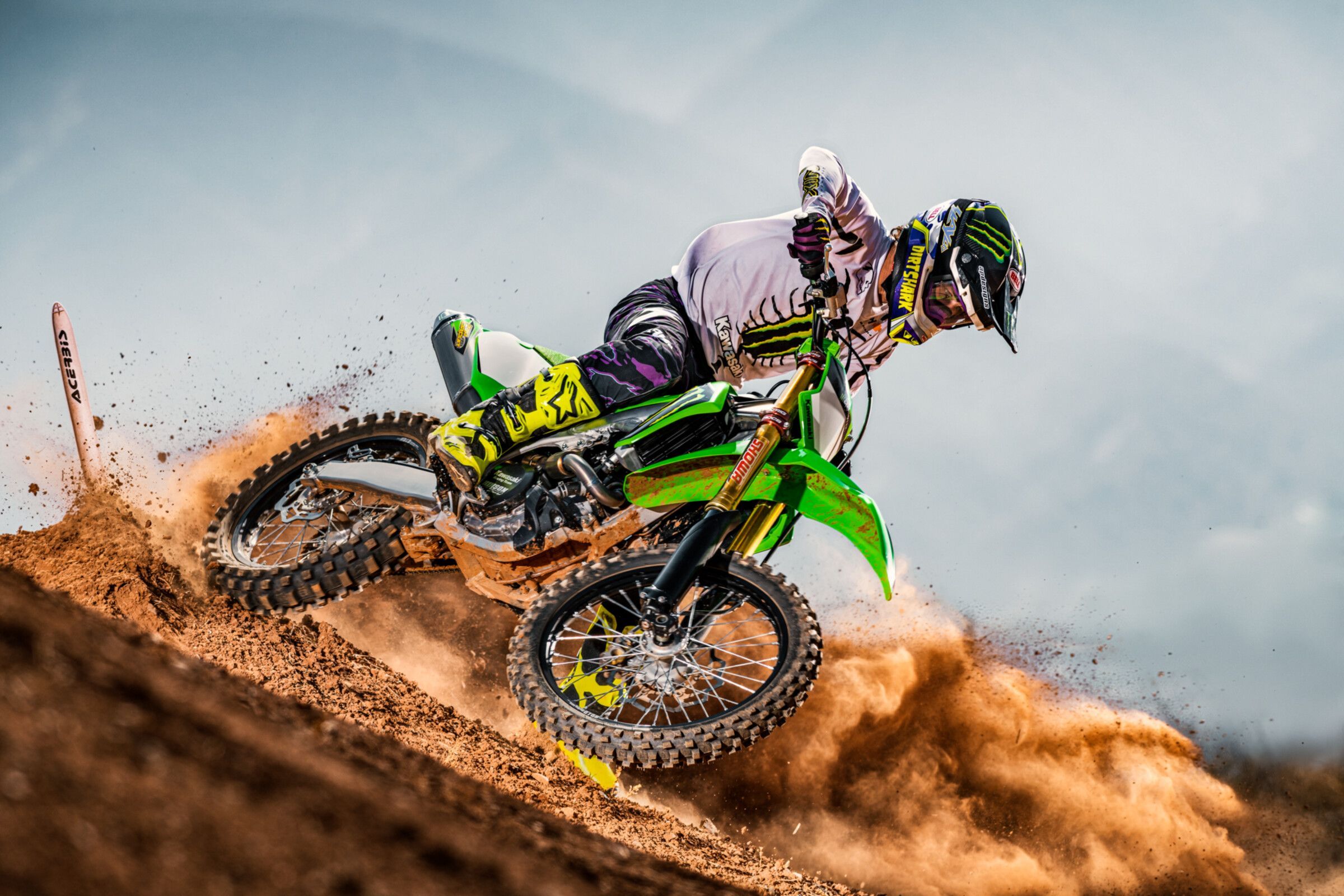 2400x1600 KX™450 Special Racer is Loaded With Real Changes