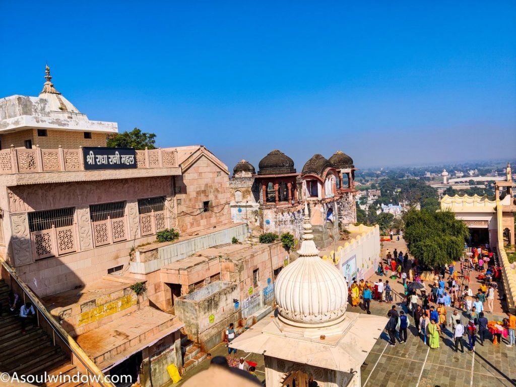 1024x768 Shri Radha Rani Mandir: Barsana Radha house guide