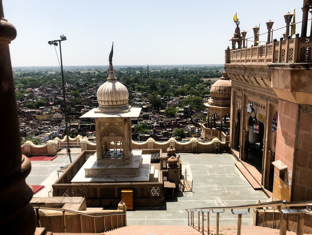 1080x816 Barsana Clean Up