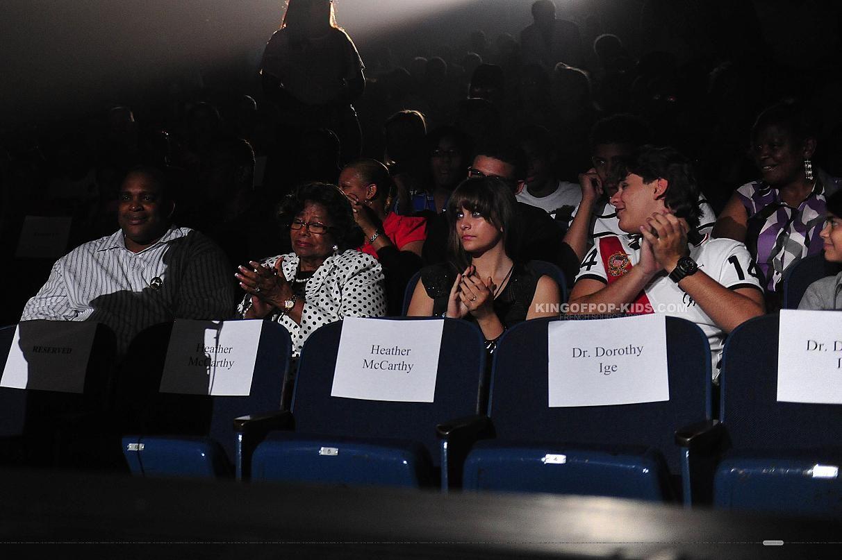 1212x807 Trent Jackson, Katherine Jackson, Paris Jackson and Prince Jackson