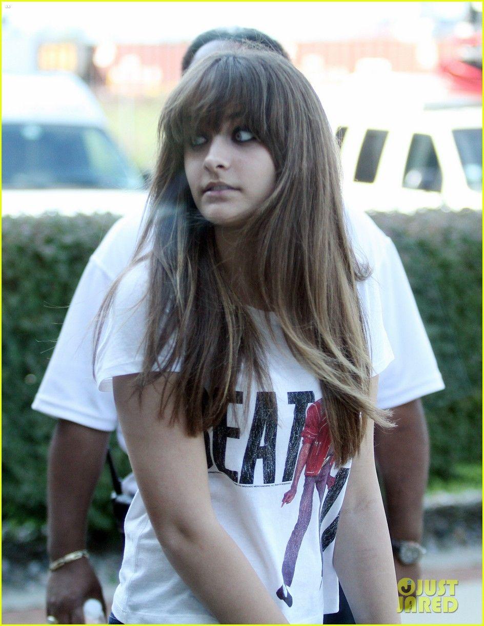944x1222 Michael Jackson's Kids Visit His Hometown on 54th Birthday: Photo