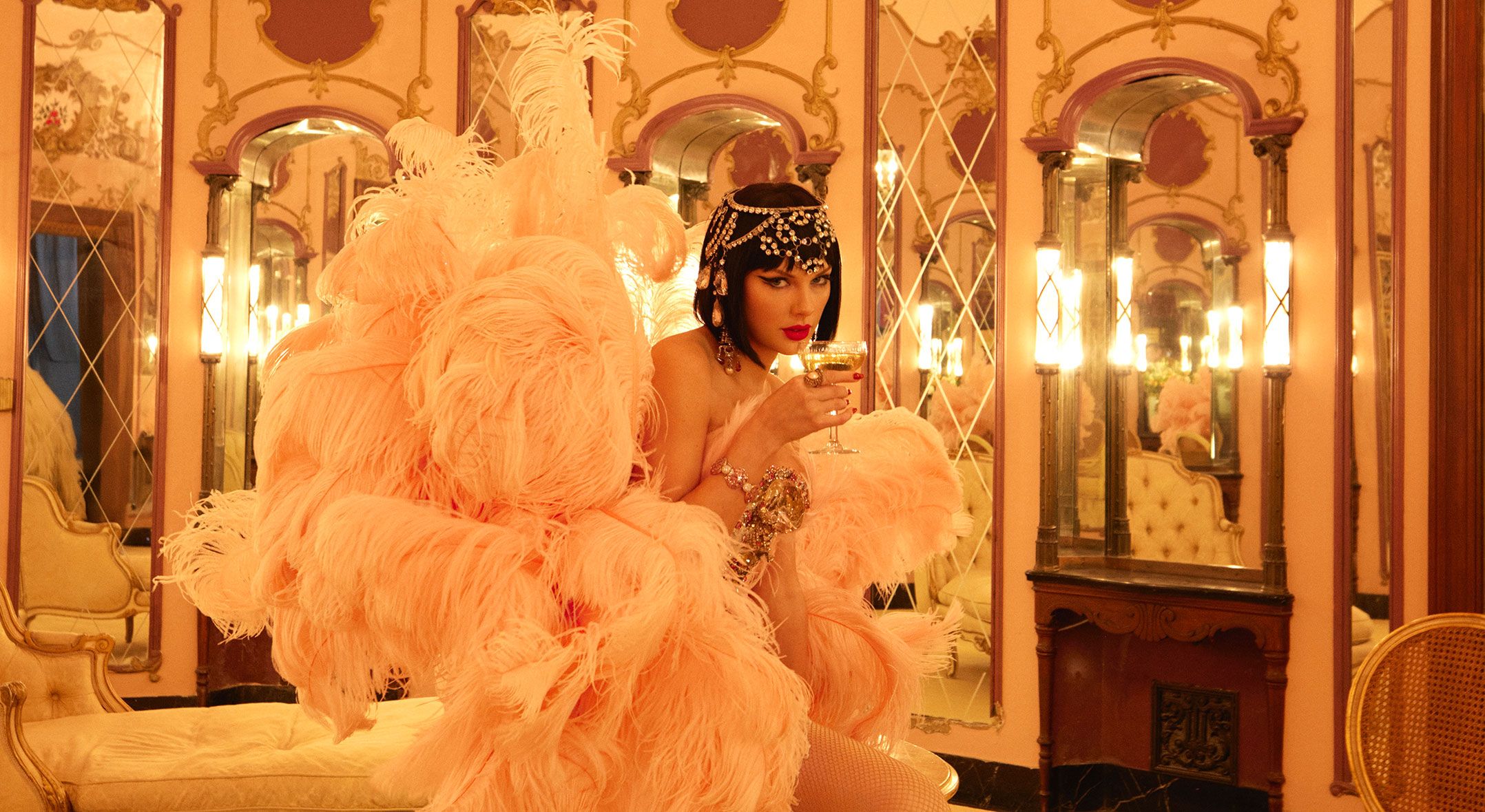 2156x1180 Taylor Swift's 'Life of A Showgirl' font has its own story to tell. Wallpaper*