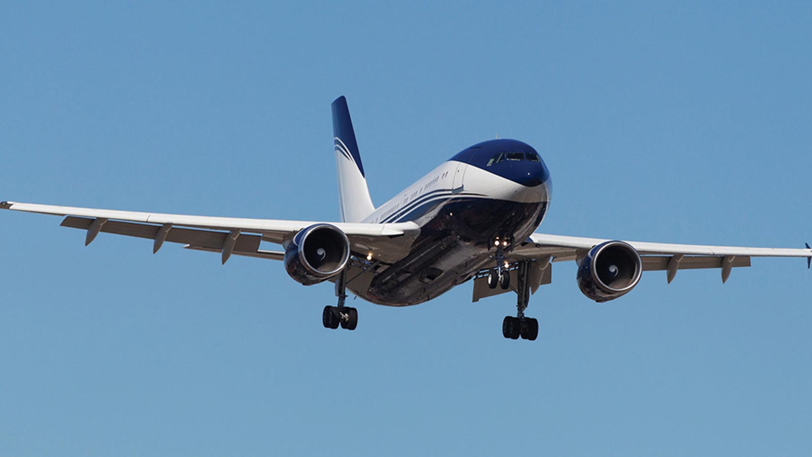 1600x900 Airbus A310 300