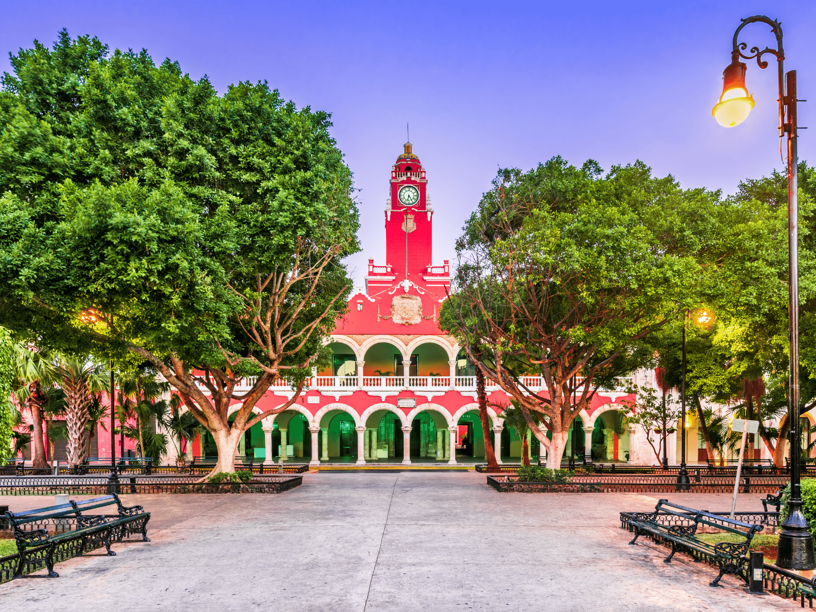 1600x1200 Three Top Sights in Merida You Won't Soon Forget