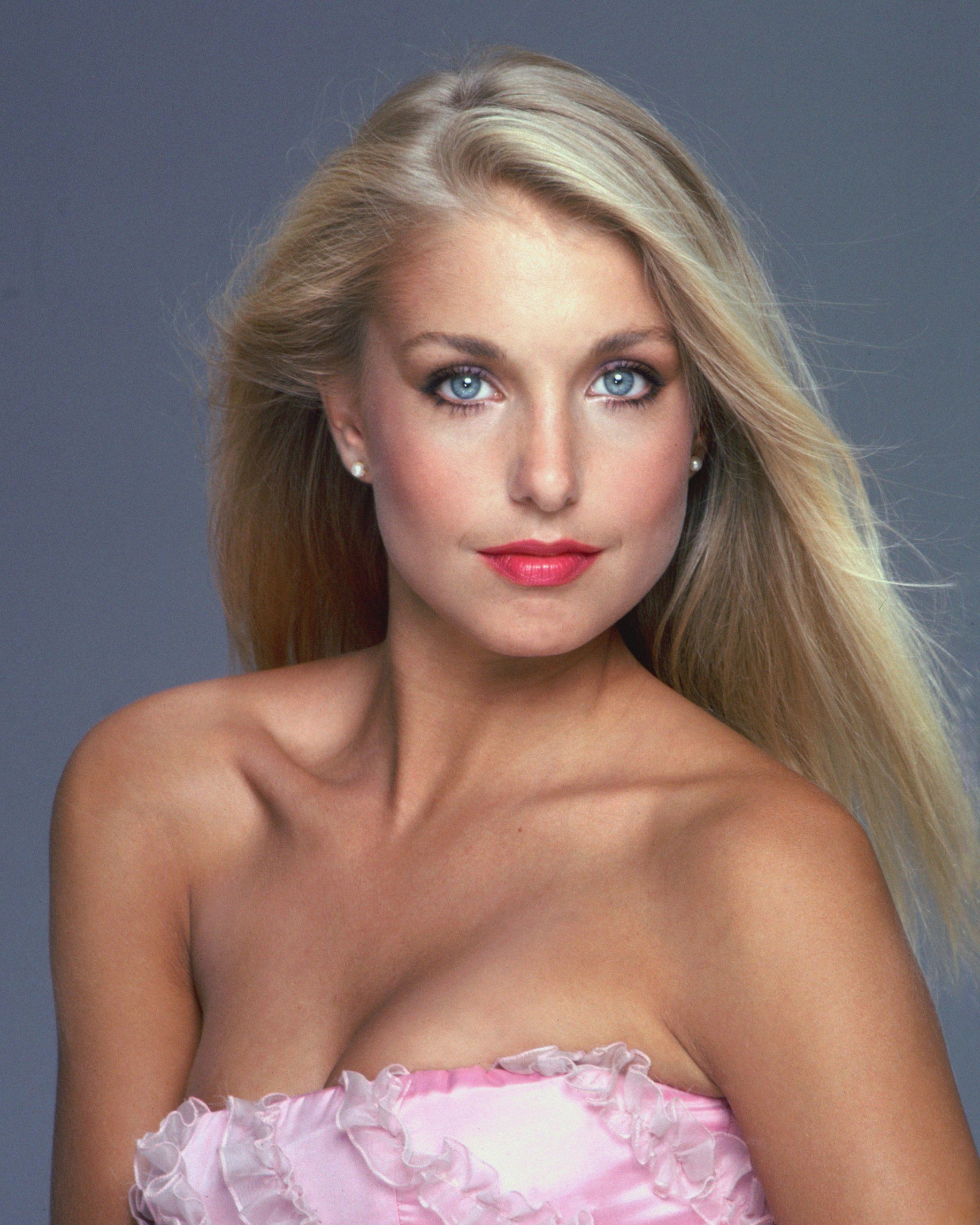 2088x2610 Picture of Heather Thomas Of Celebrities