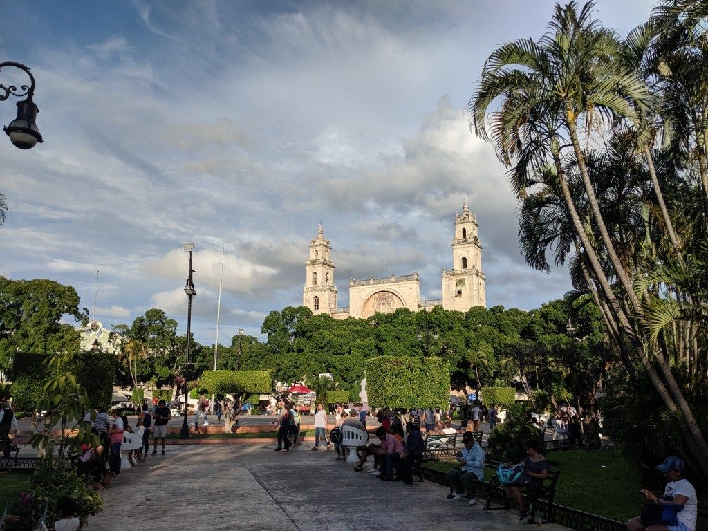 1024x768 MEXICO'S MERIDA MESMERISES, AND TEQUILA CONQUERS ALL