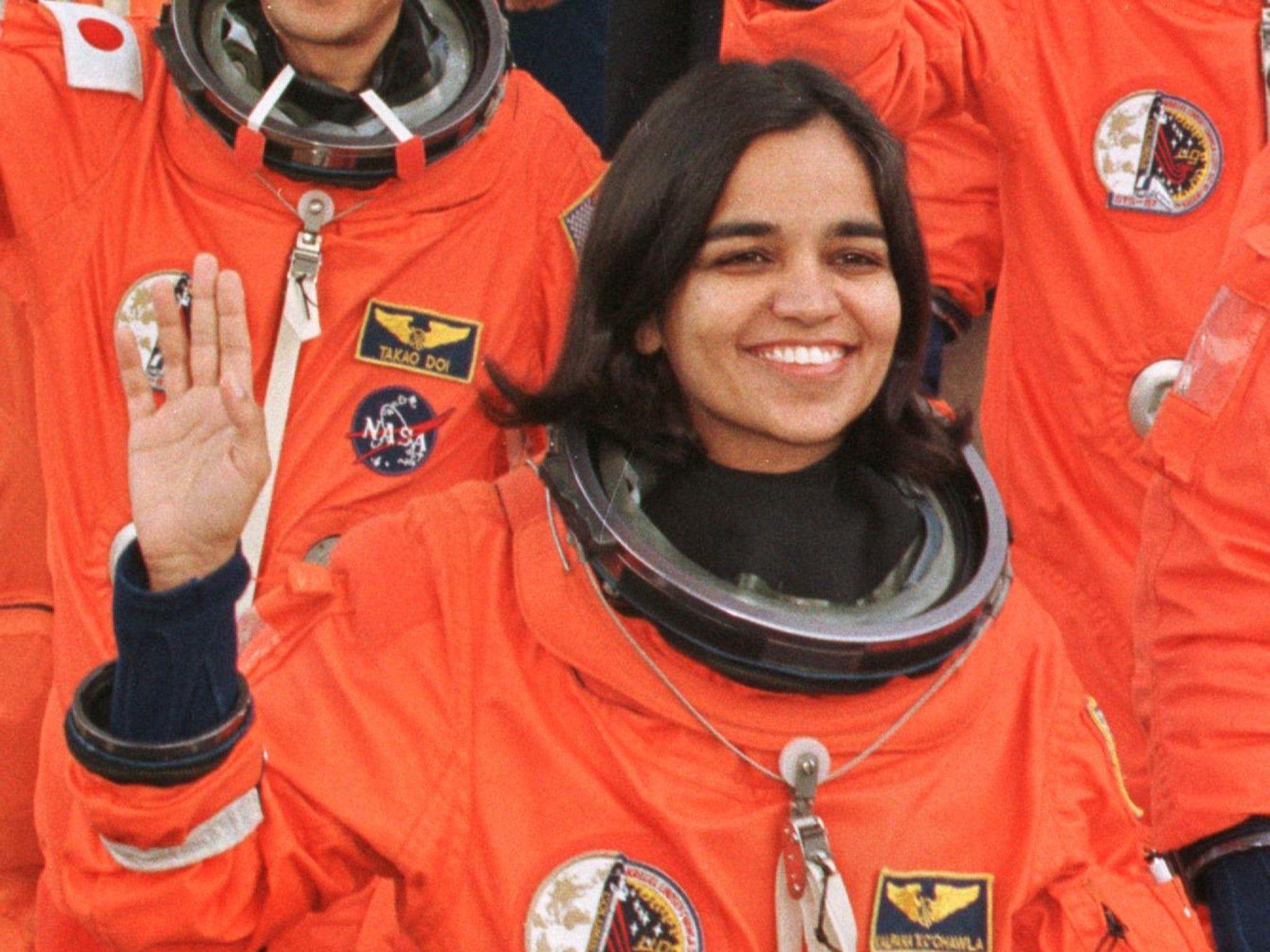 2048x1536 Kalpana Chawla: Tributes pour in for India's first woman in space