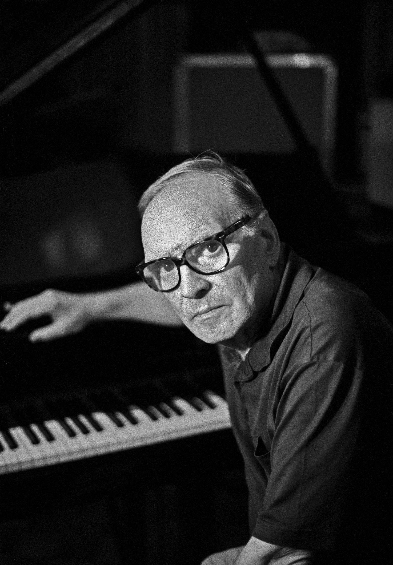 1670x2400 Ennio Morricone Wallpaper