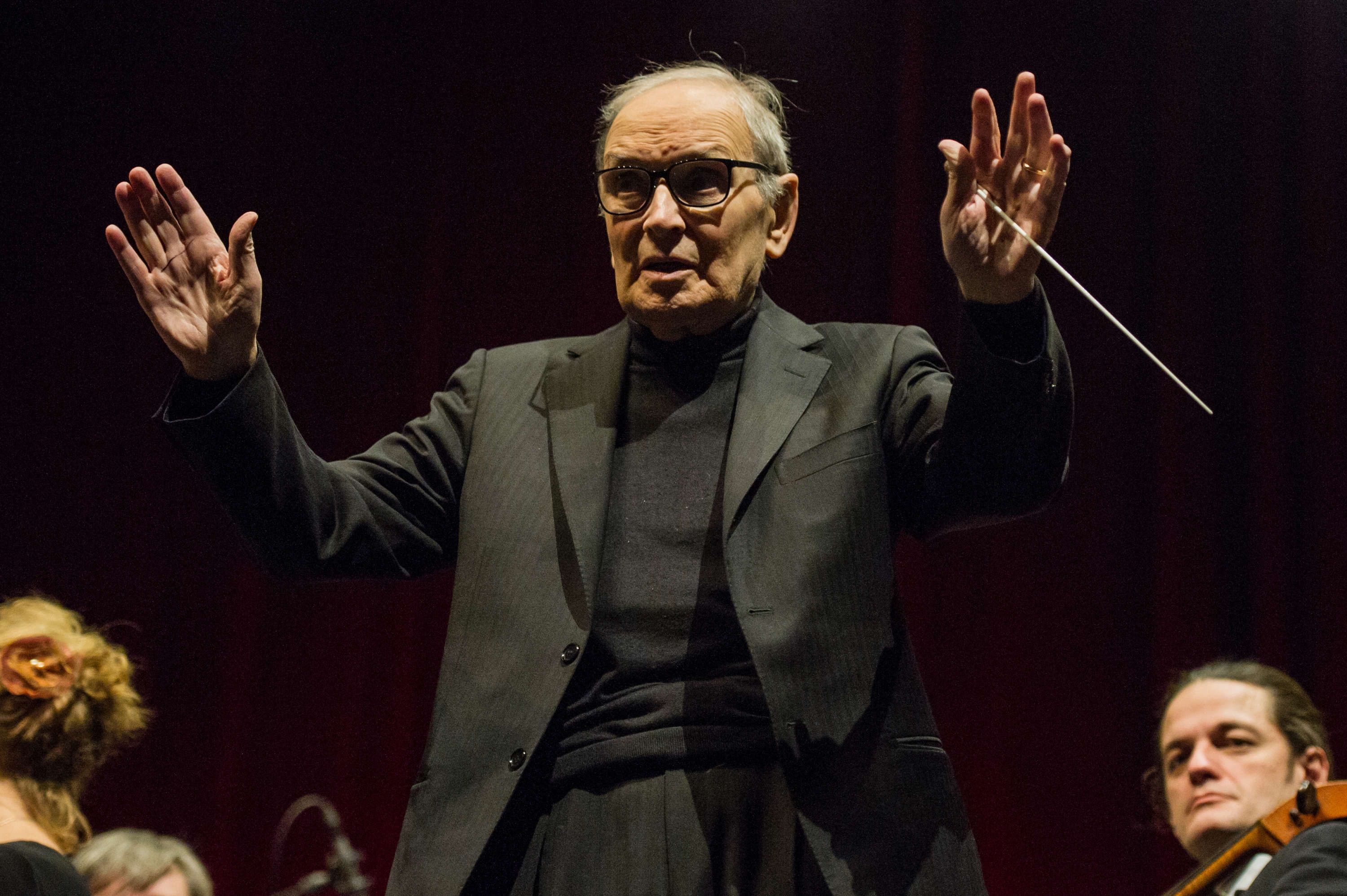 3000x1996 Ennio Morricone Wallpaper