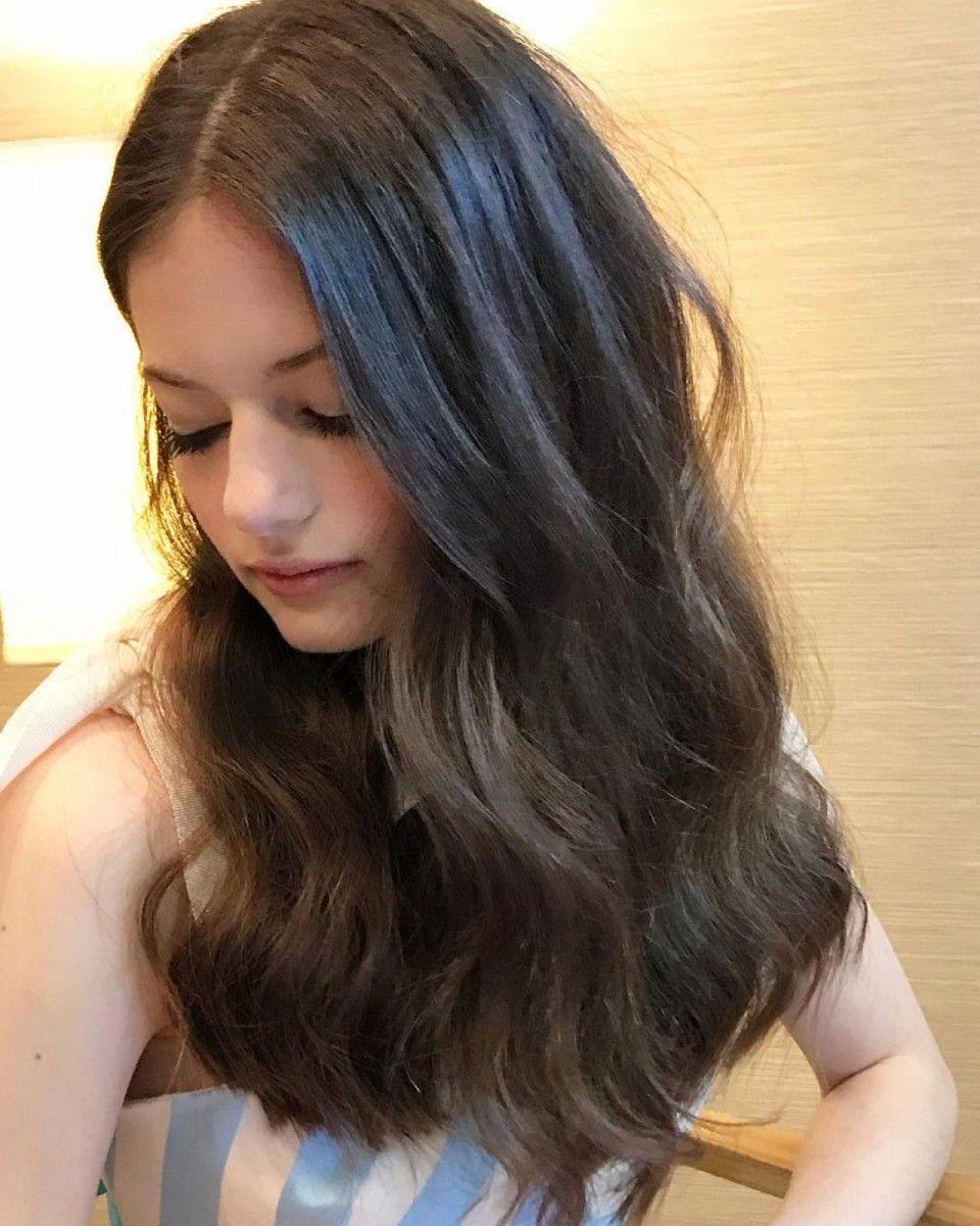 960x1200 Mackenzie Foy wallpaper