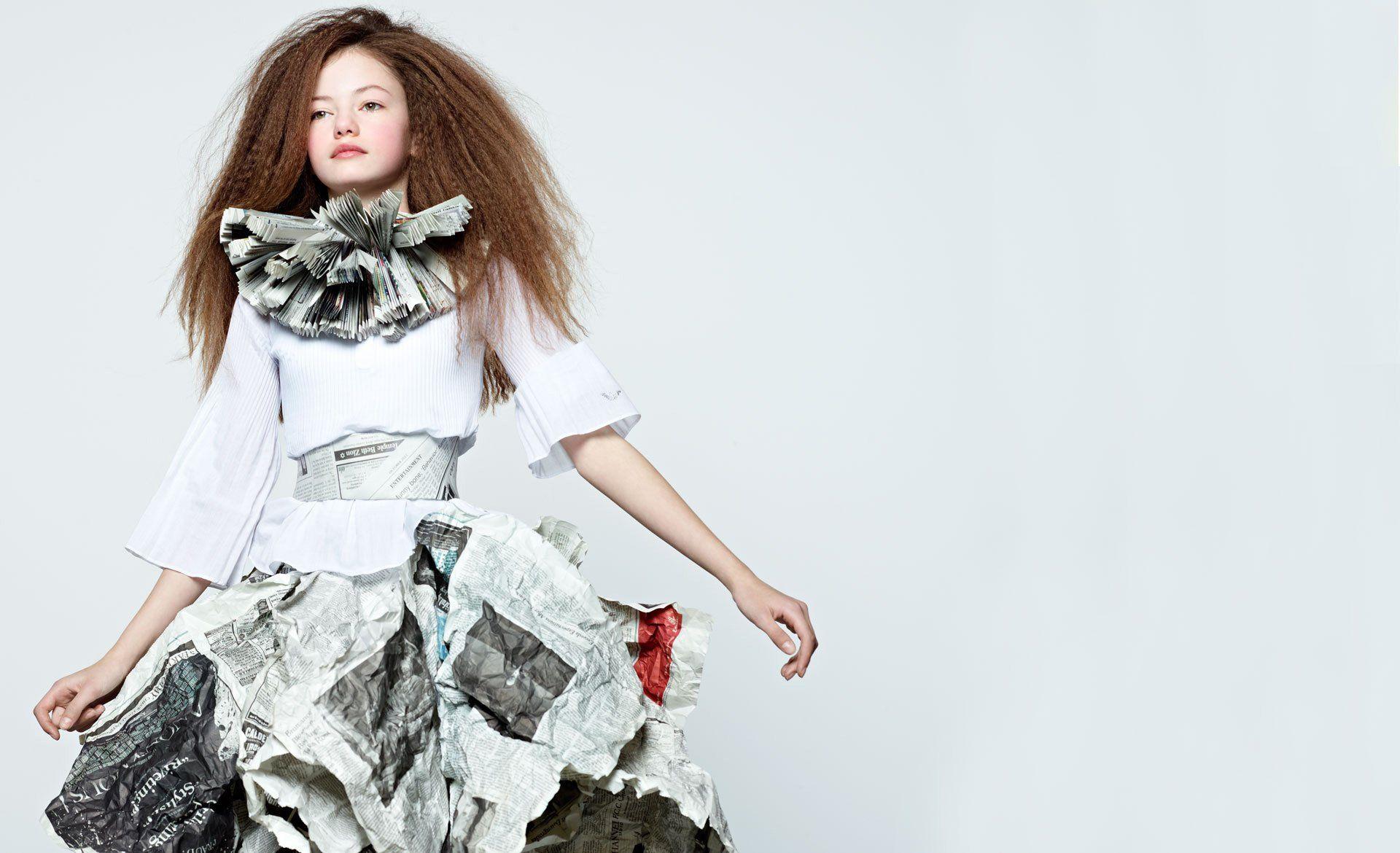 1920x1170 Mackenzie Foy HD Wallpaper