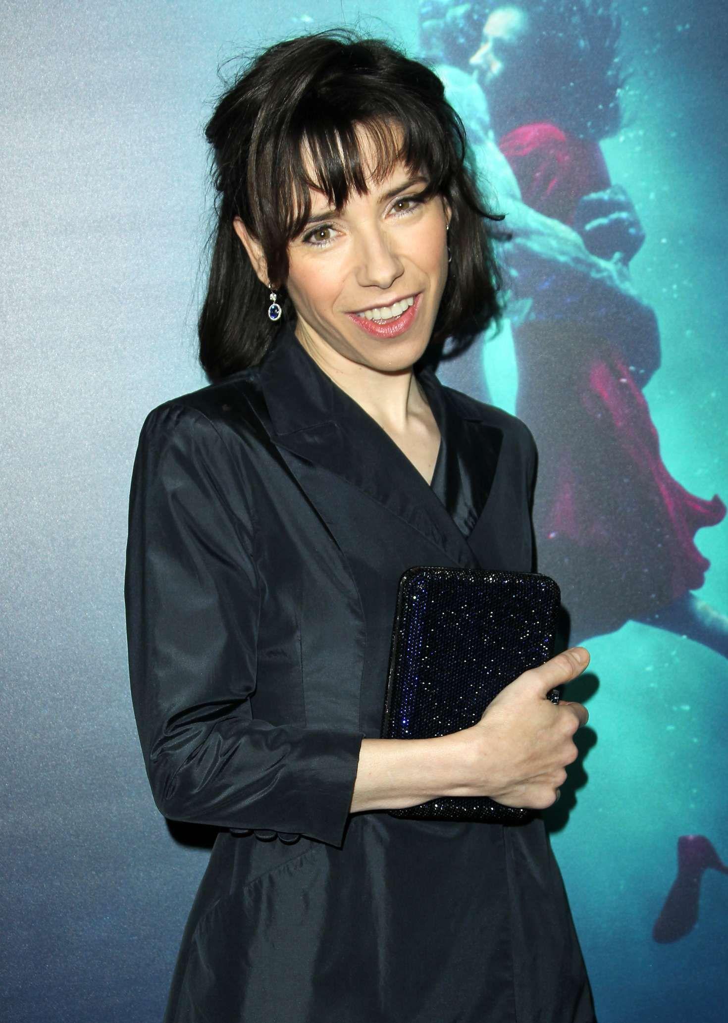 1470x2066 Sally Hawkins Wallpaper