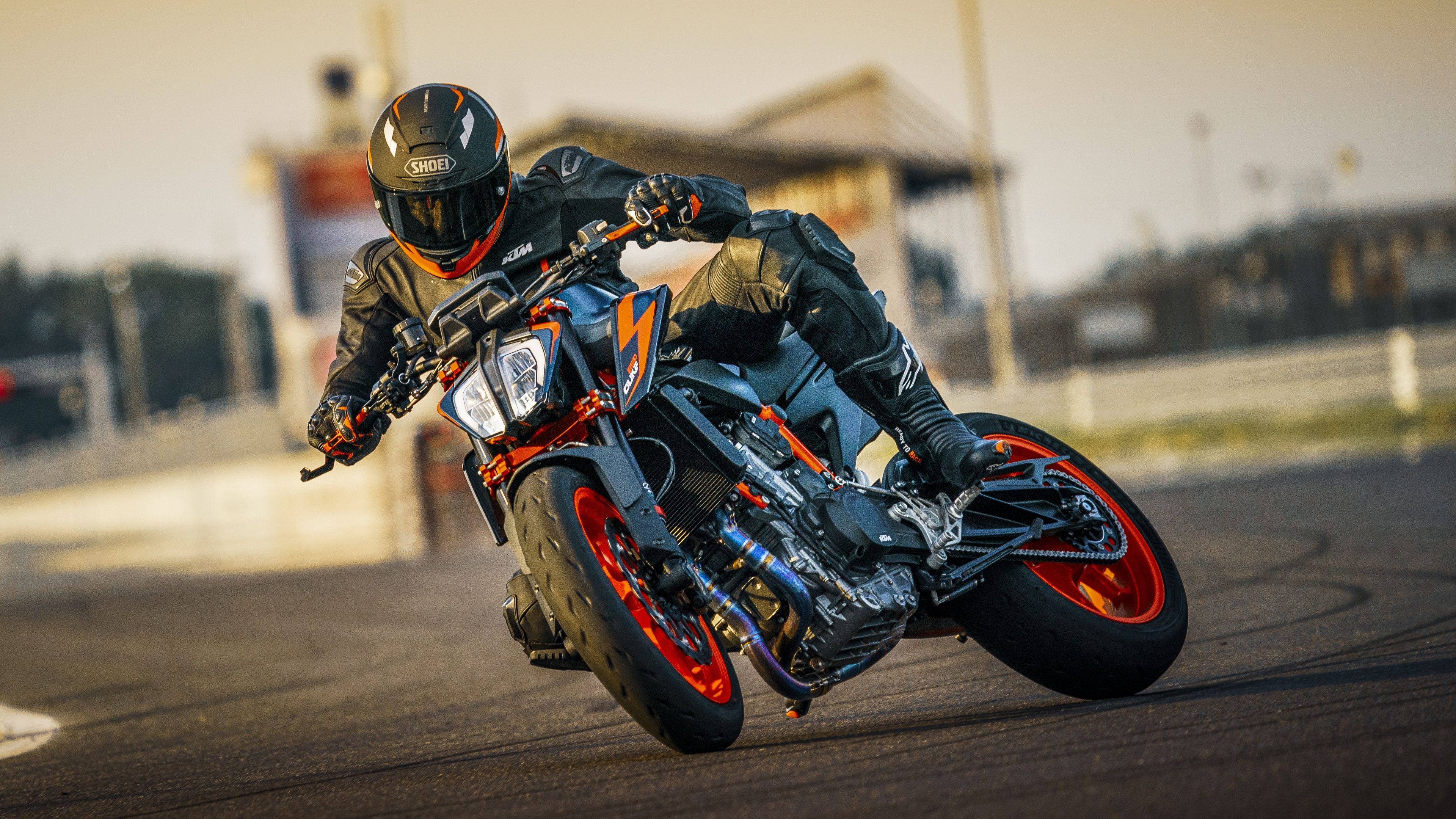3840x2160 KTM 890 Duke Wallpaper