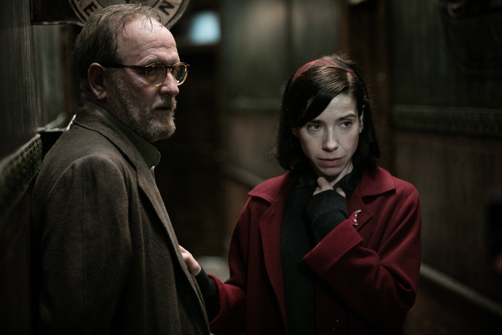 1920x1280 Download Richard Jenkins Sally Hawkins Movie The Shape Of Water 4k Ultra HD Wallpaper