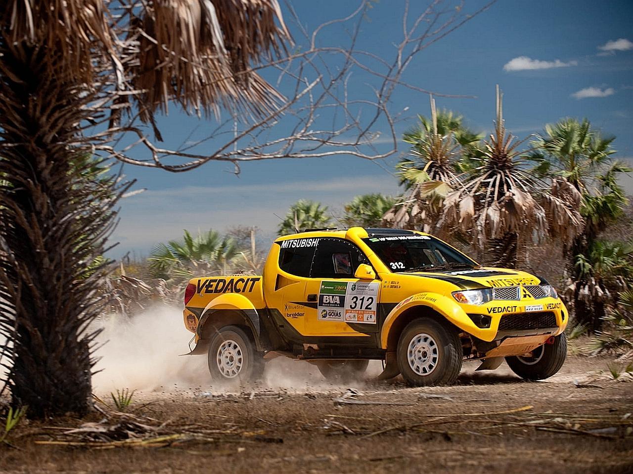1280x960 Mitsubishi L200 Wallpaper