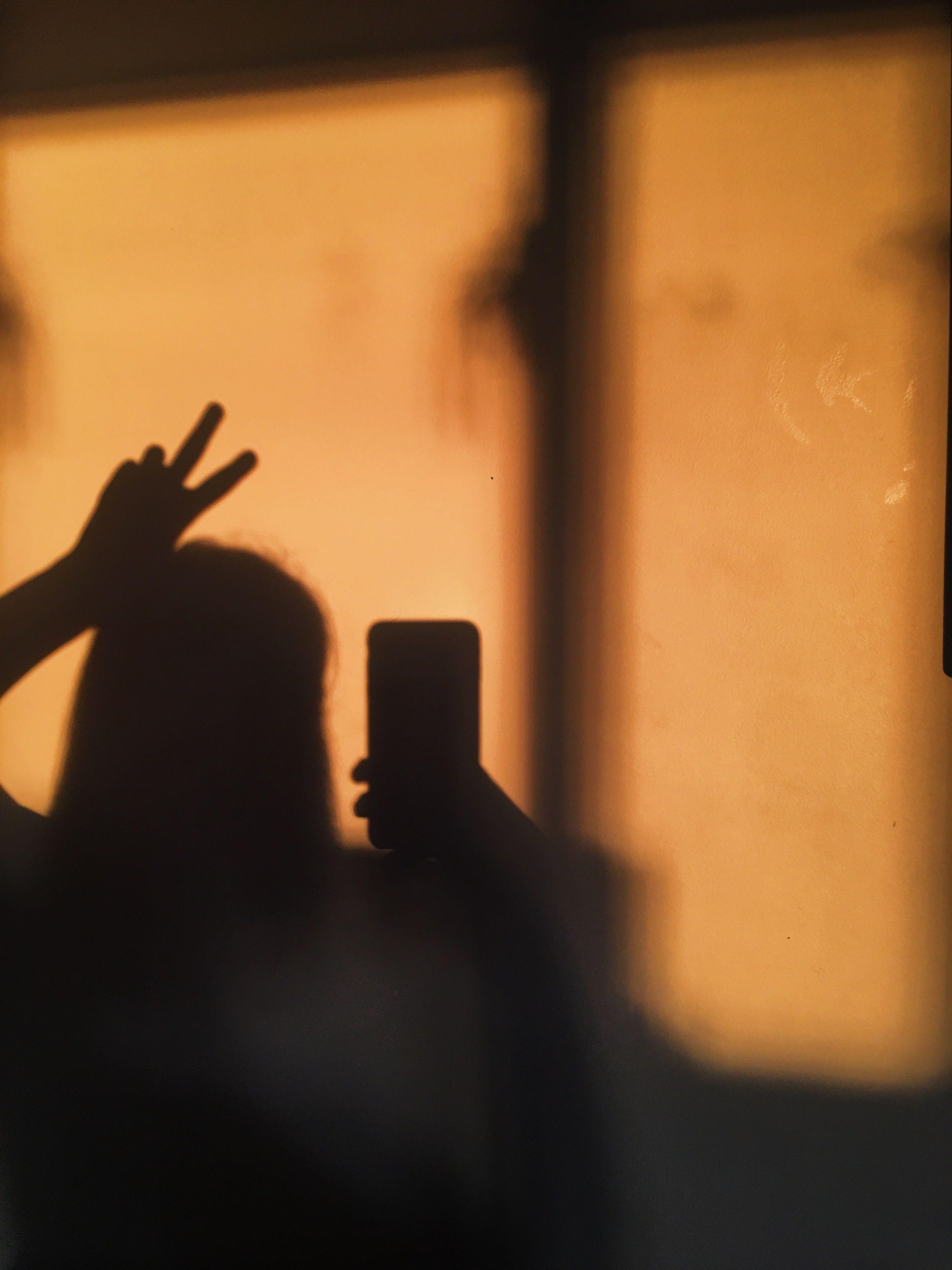 3024x4032 Silhouette Aesthetic Wallpaper