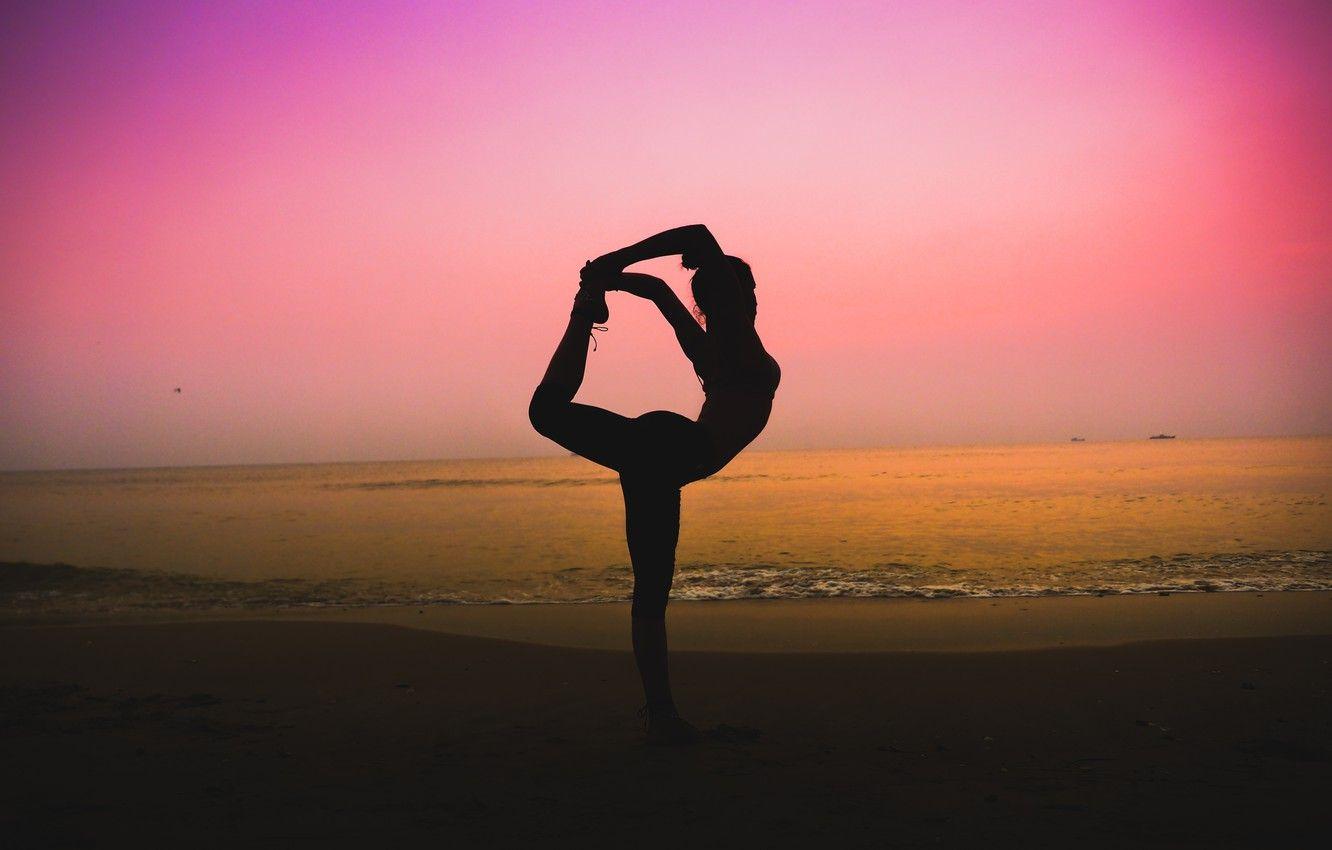 1332x850 Free download Wallpaper sand sea beach summer girl sunset pose