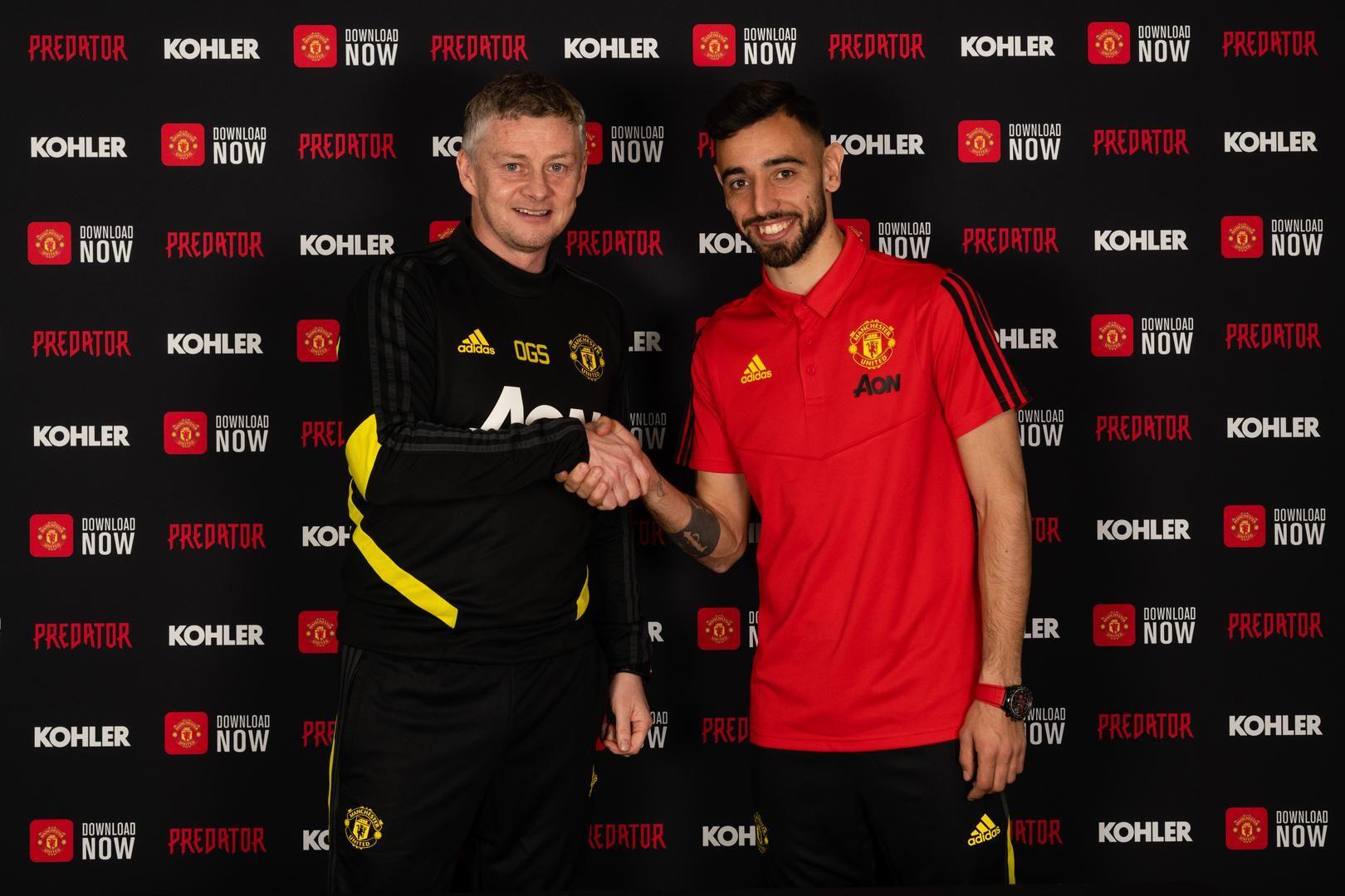 1620x1080 Bruno Fernandes: 15 photo from new Man Utd signing's career