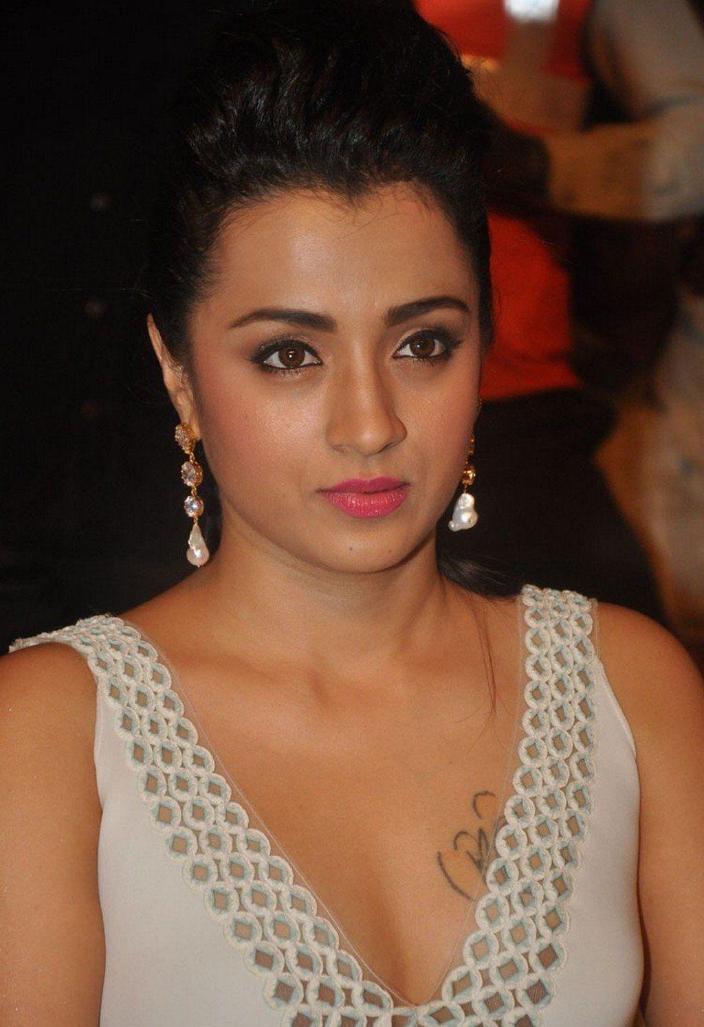 1024x1495 Trisha Krishnan
