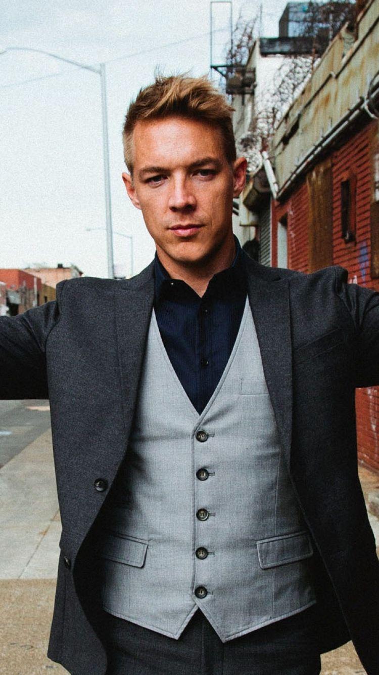 750x1334 Diplo Wallpaper