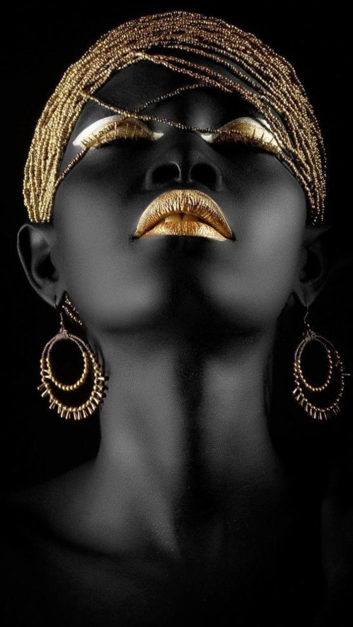 720x1280 Download Golden make up Wallpaper