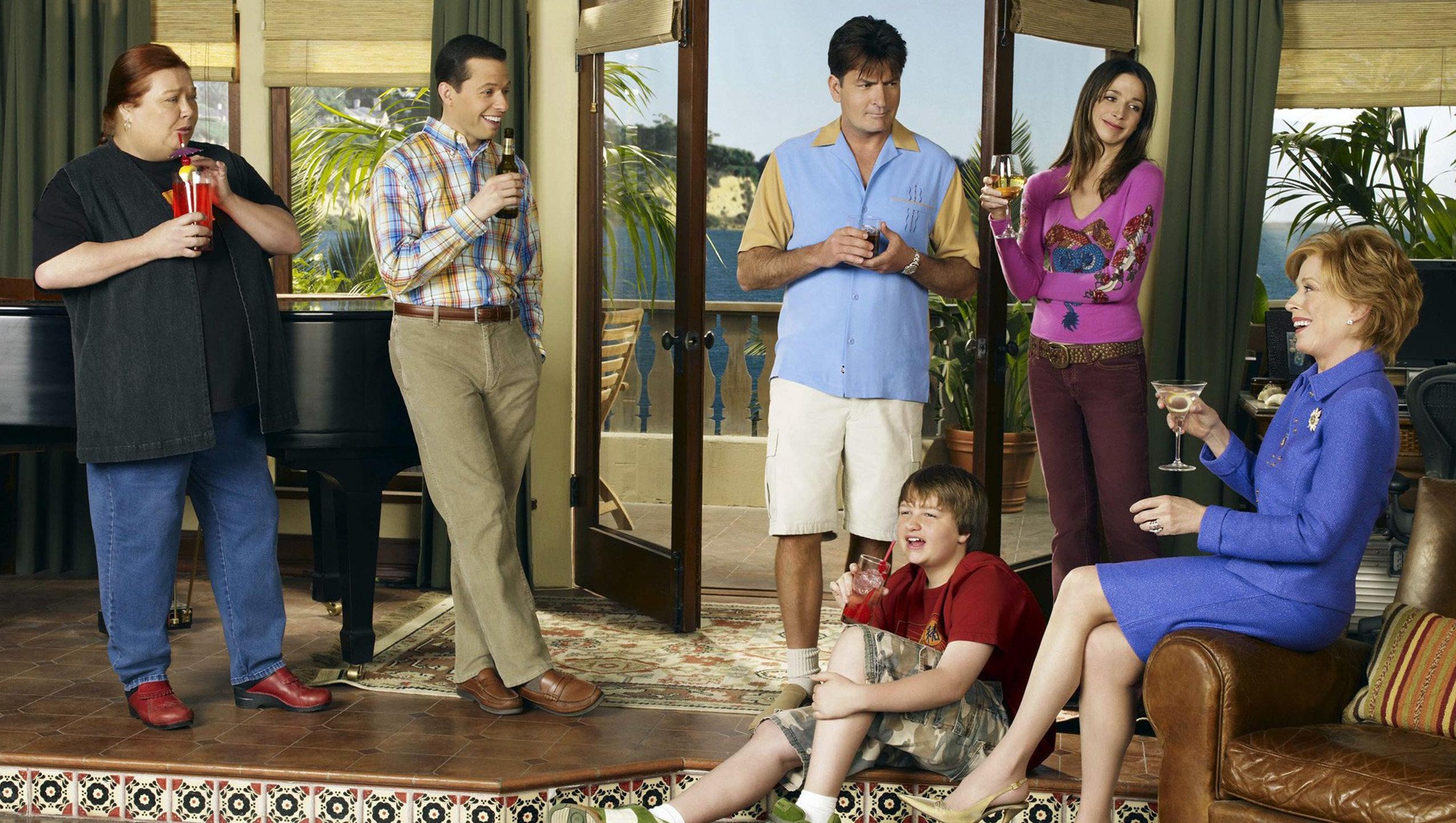 2552x1442 Two and a Half Men Desktop Wallpaper