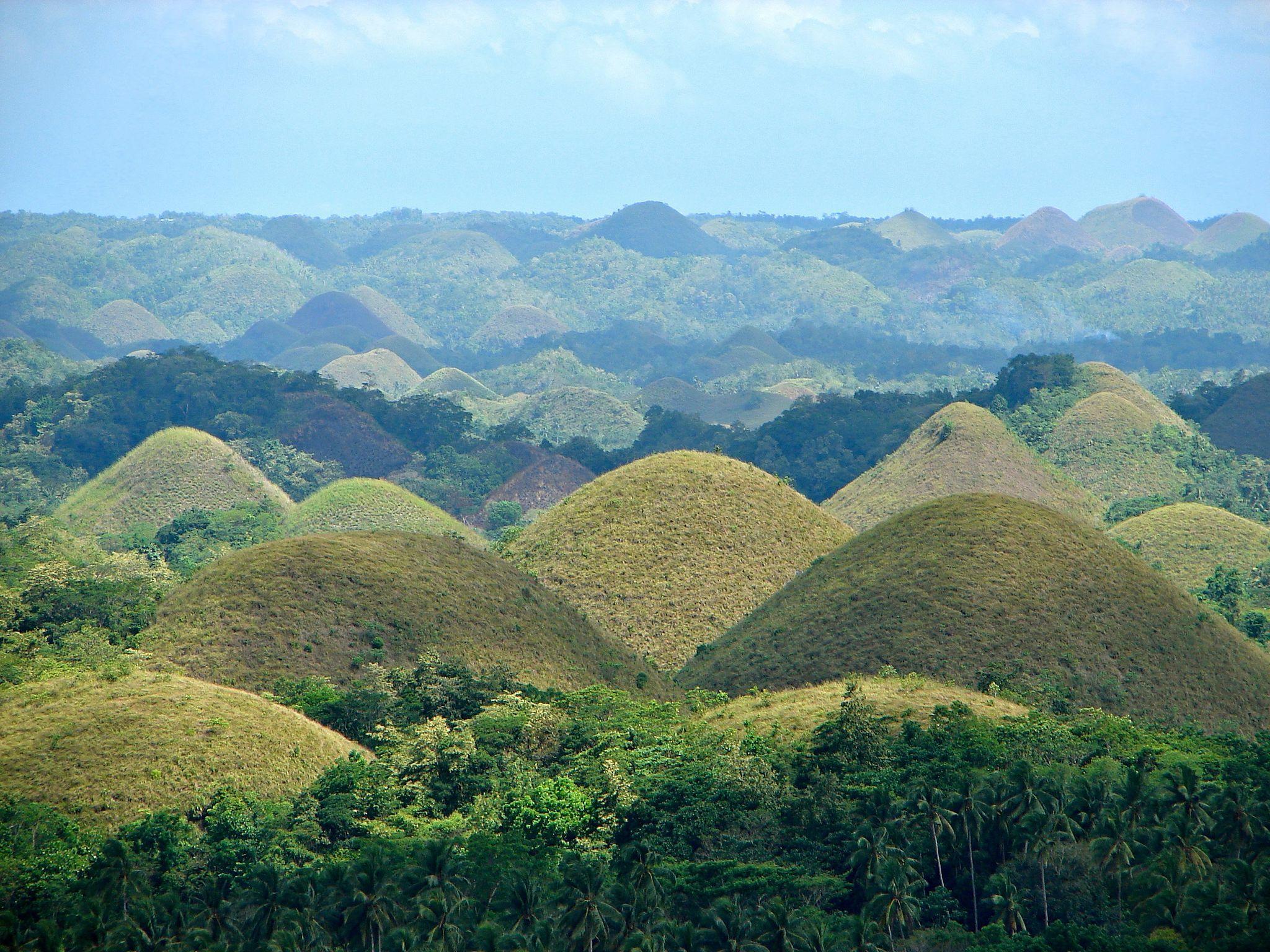 2048x1536 How Did the Chocolate Hills in the Philippines Get Its Name?