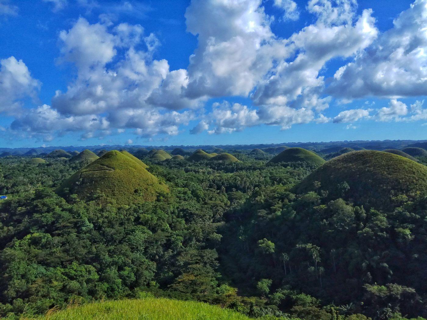 1400x1050 Blazing around Bohol