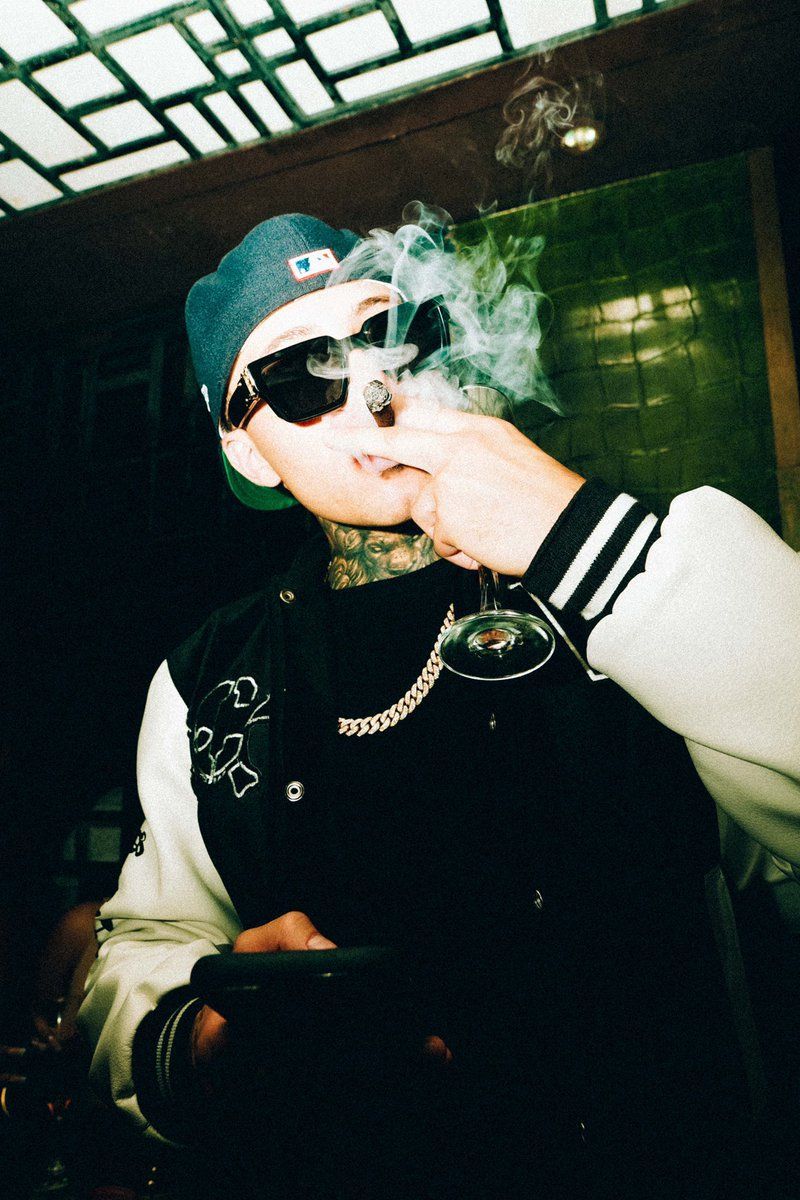 800x1200 Vato † on X: Family Ties every Sunday at Sumo NightClub