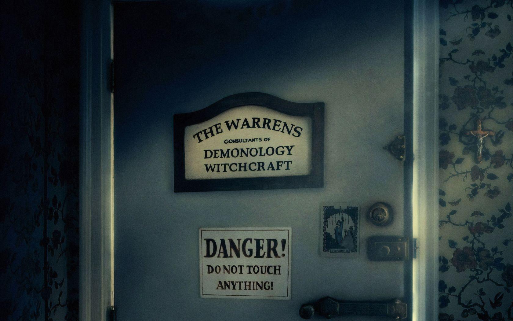 1680x1050 Annabelle Comes Home Poster 1680x1050 Resolution