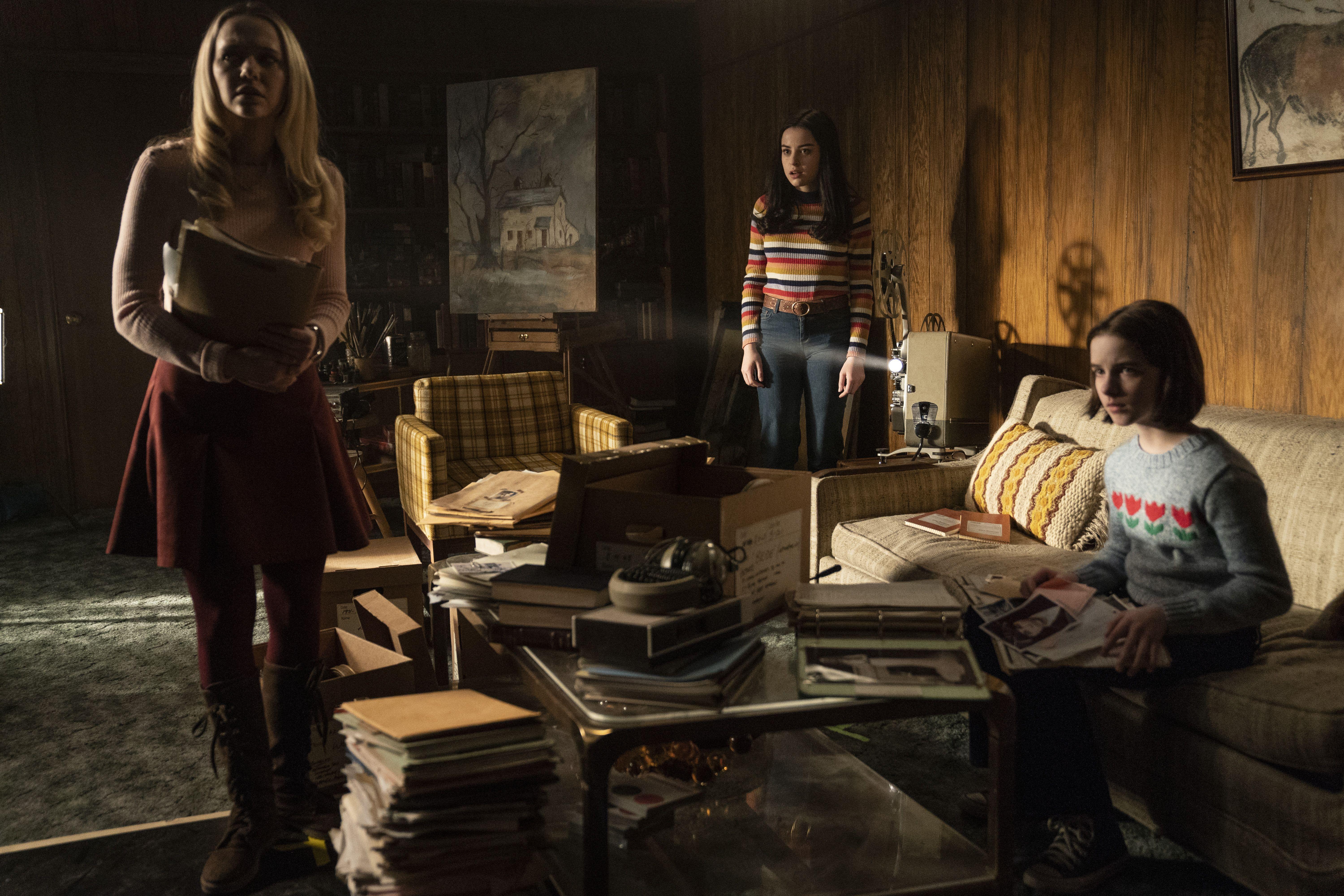 6000x4000 Annabelle Comes Home 5k Retina Ultra HD Wallpaper. Background