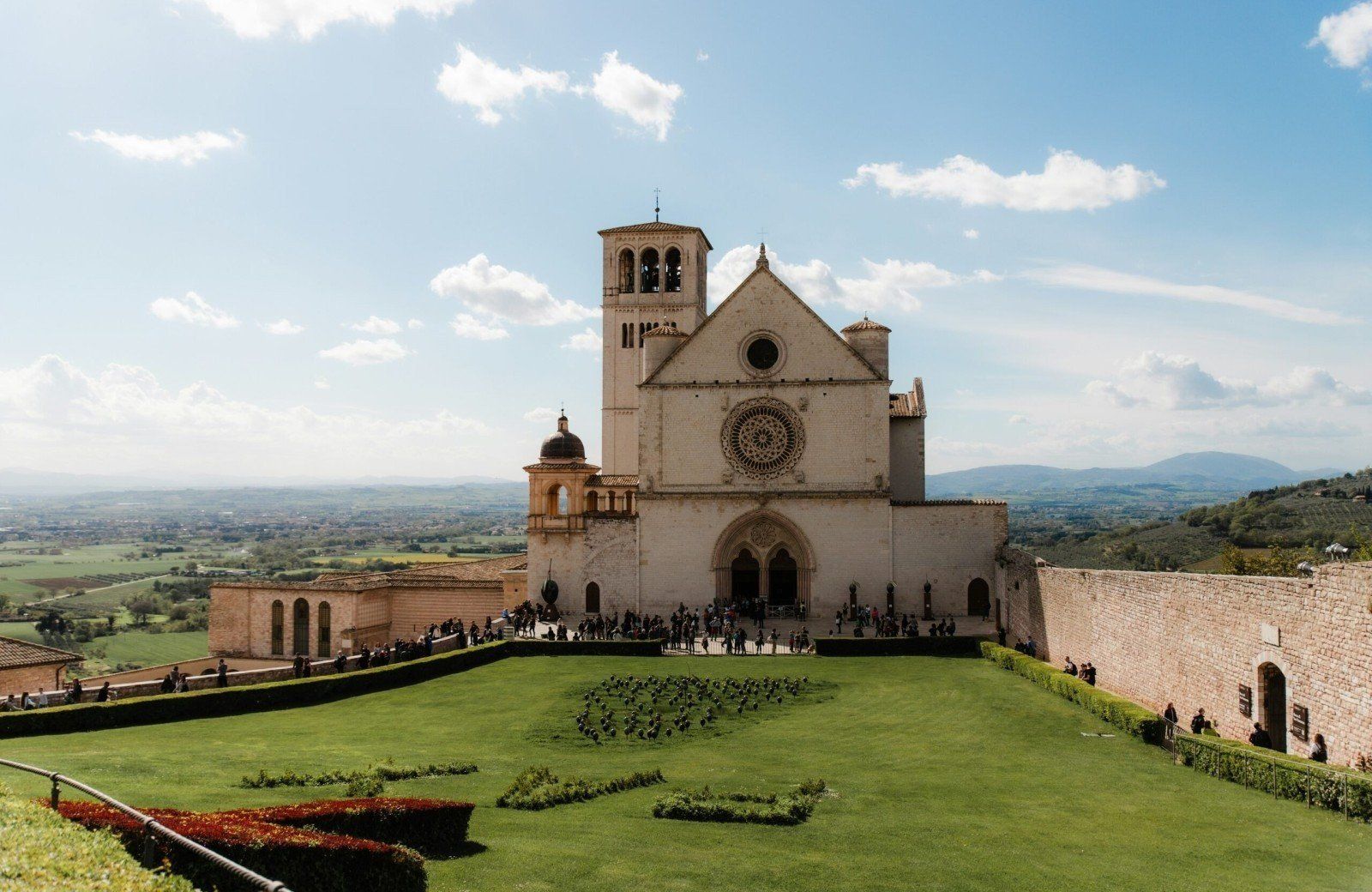 1600x1040 Things to Do in Umbria. The Green Heart of Italy
