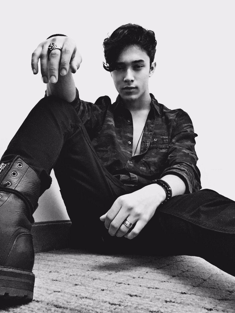 900x1200 Joel Pimentel De León